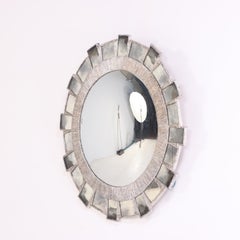 Specchio convesso in resina argentata e vetro a foglia d'argento in stile "Mazzarino".
