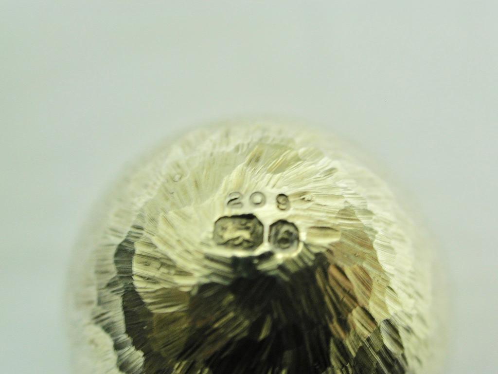 English Silver Gilt Stuart Devlin Egg, Dated 1979, London Assay, in Fitted Box For Sale