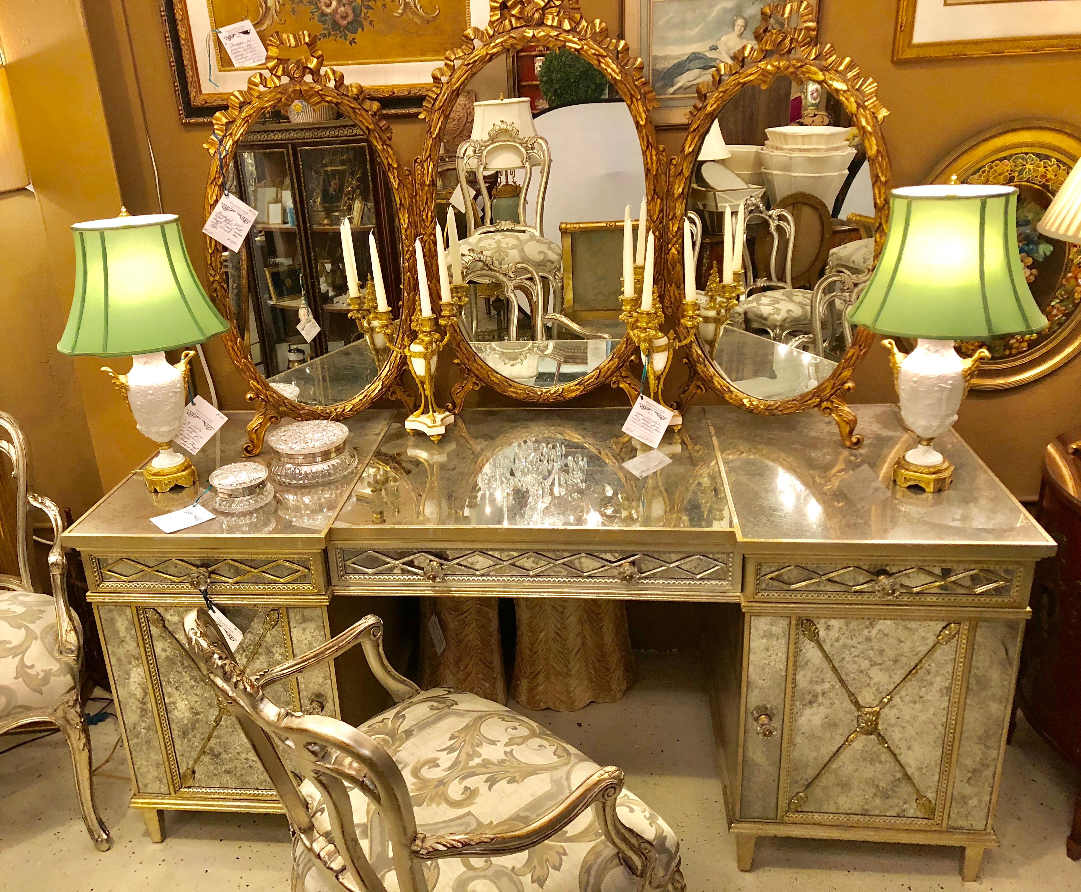 Silver Gilt Triple Vanity with Antique Mirror Panelling and Closed Arrow Design 6
