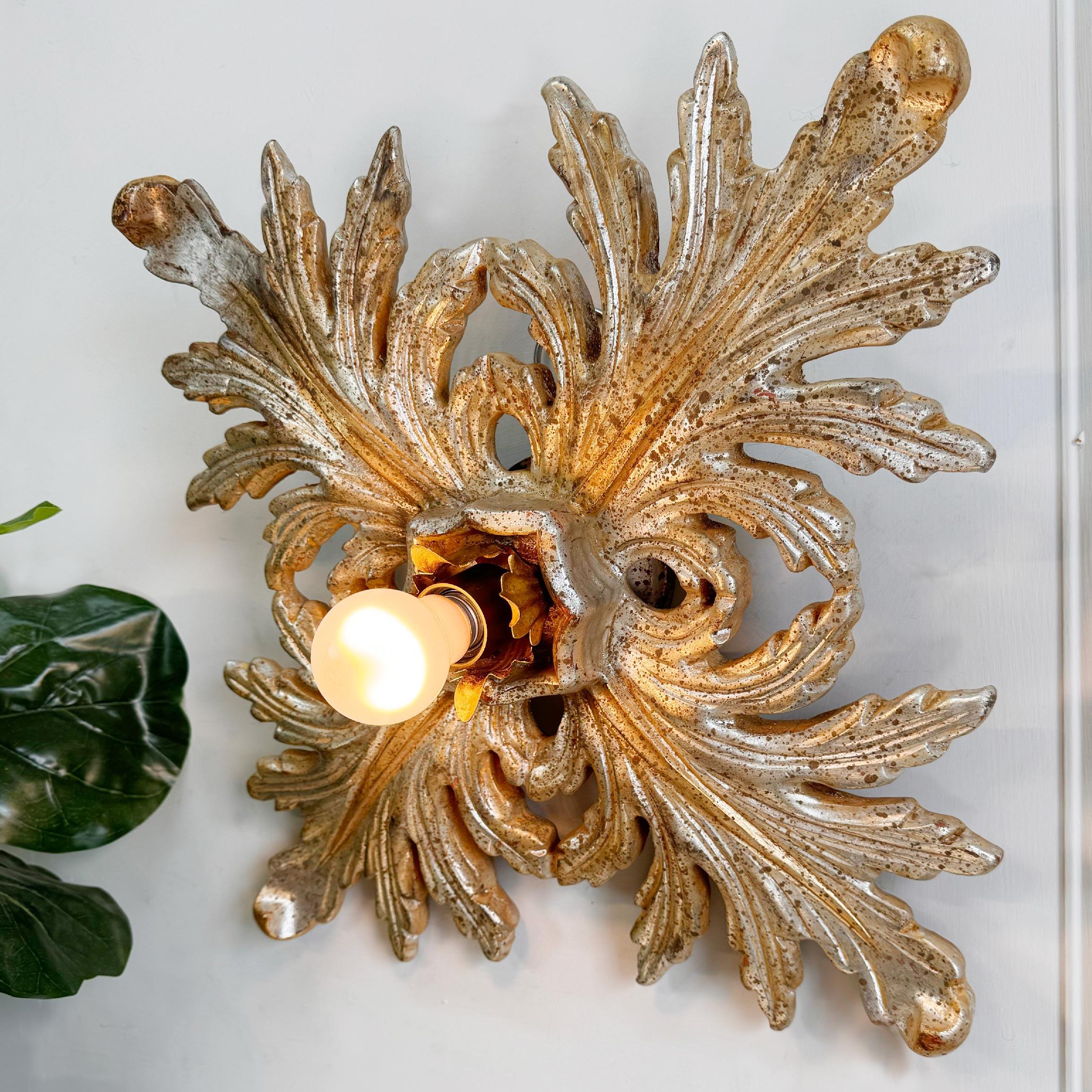 Pino A. Silver Giltwood Florentine Flush Mount Light in vendita