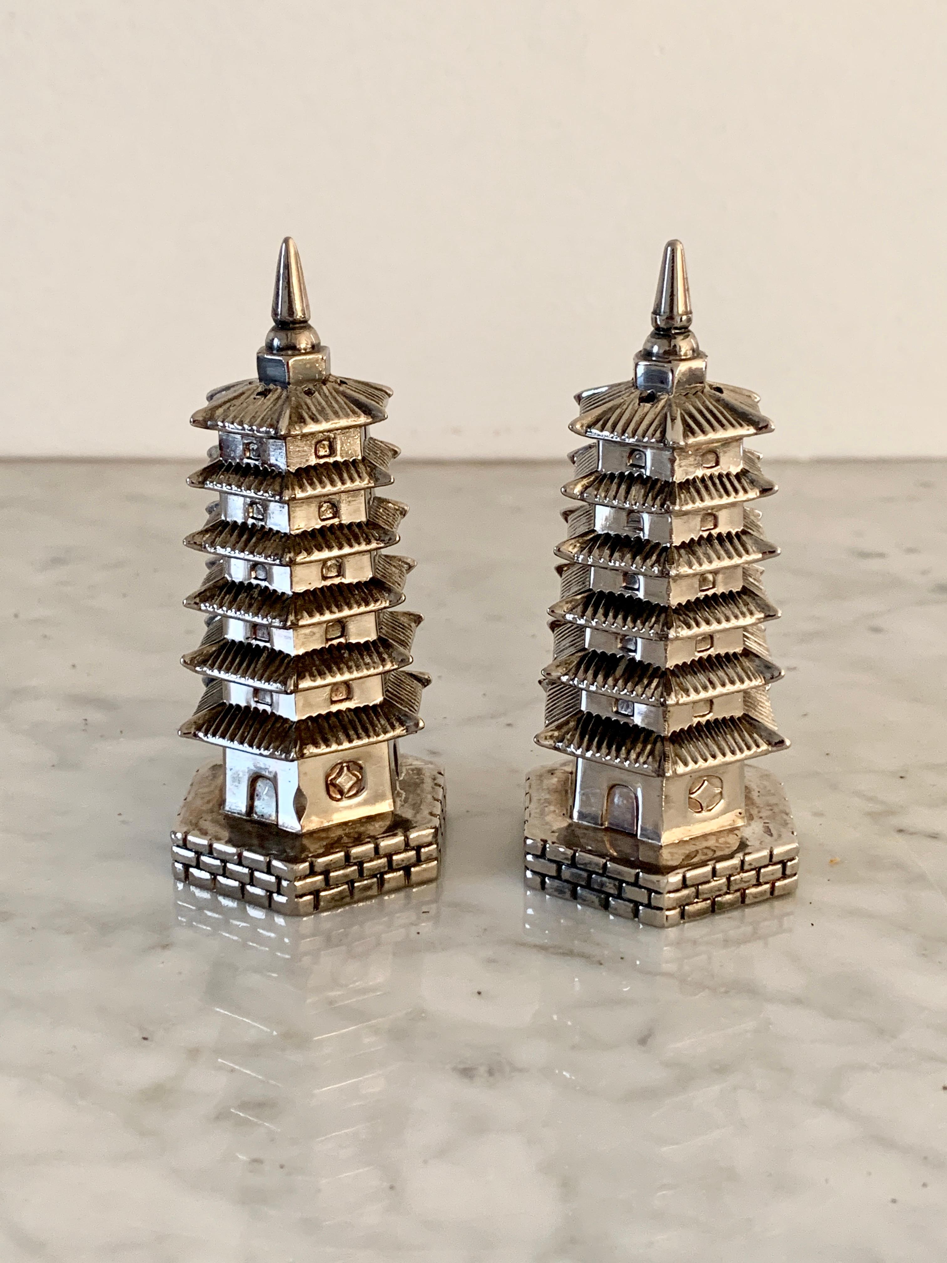 Silver Godinger Chinoiserie Pagoda Salt and Pepper Shakers In Good Condition In Elkhart, IN