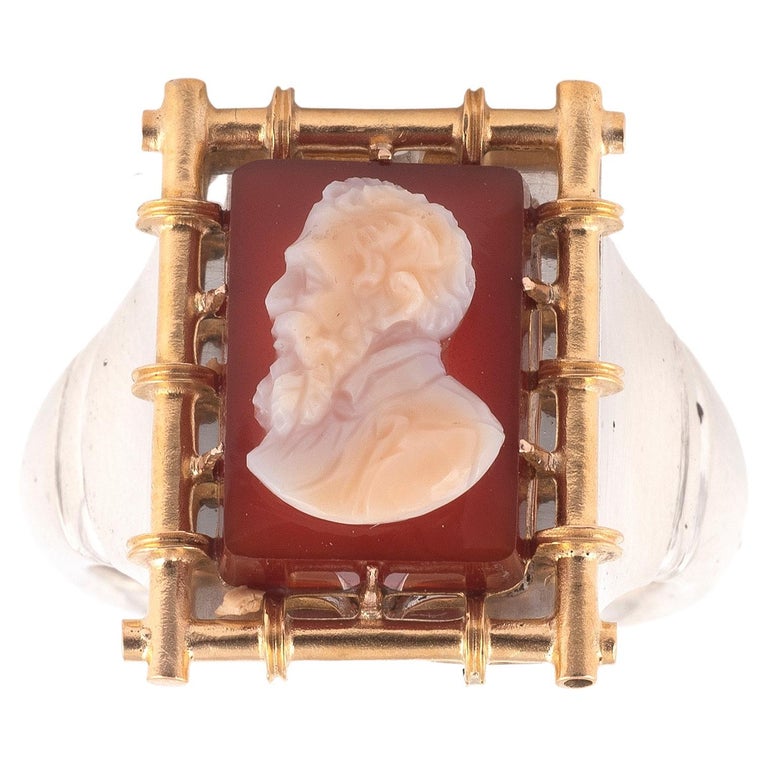 Silver Gold and Agate Cameo Men's Ring For Sale