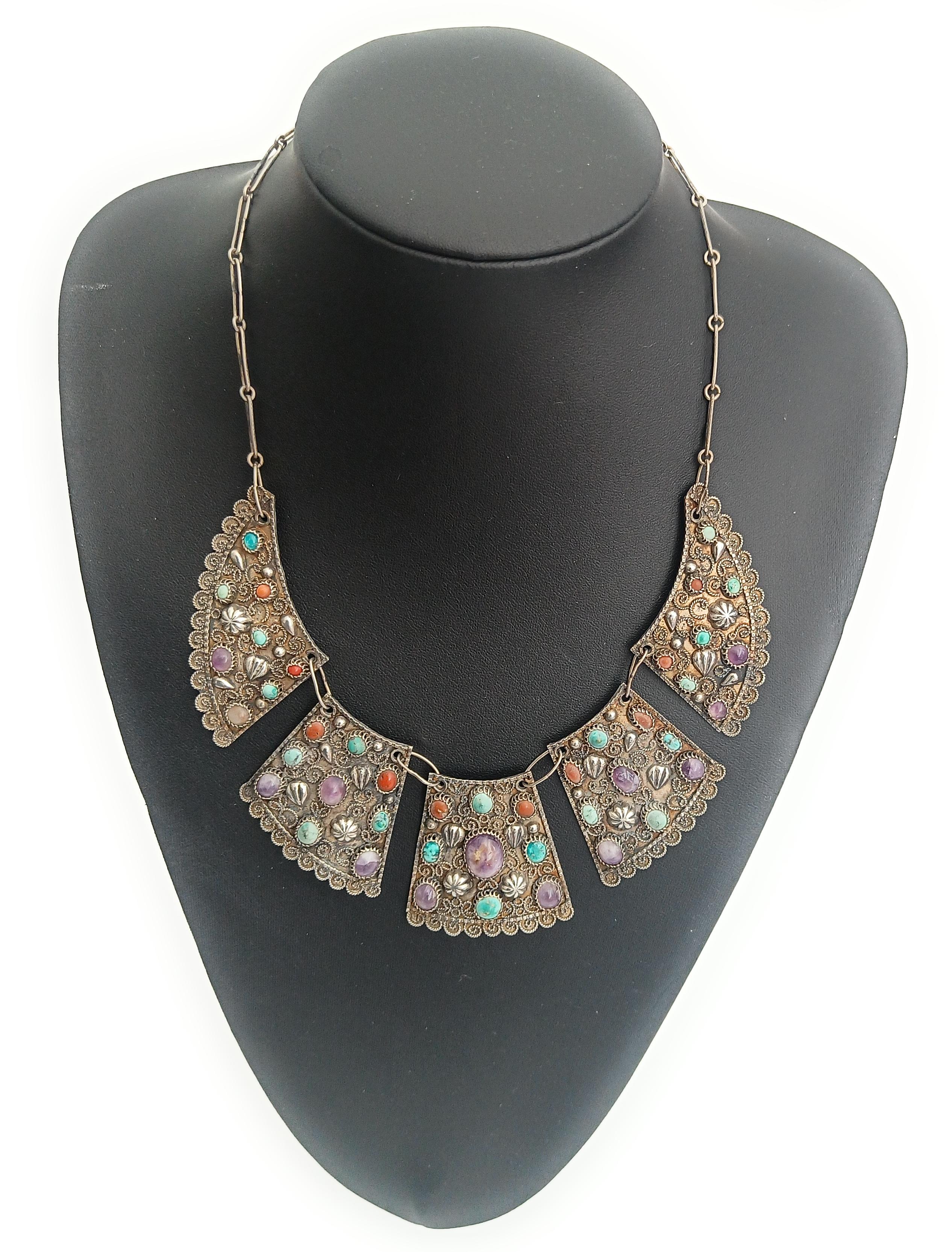 Perse Collier persan doré et argenté avec turquoise antiquités du Moyen-Orient en vente