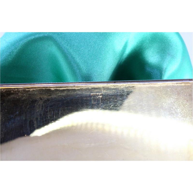 20th Century Silver-gold perforated case with gold interior and gilt clasp For Sale