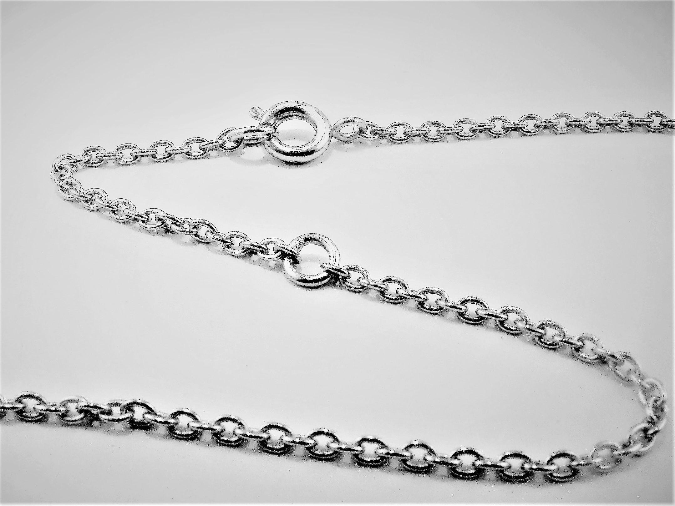 Inspired by his researches on diamonds and by flying giant diamonds in the sky Denis Bellessort creates DIAMONDS in the SKY pieces.
Handmade.
Ttrace chain 16.5 inches with length reduction link.
Signed BELLESSORT BONDS OF UNION
Sterling silver white
