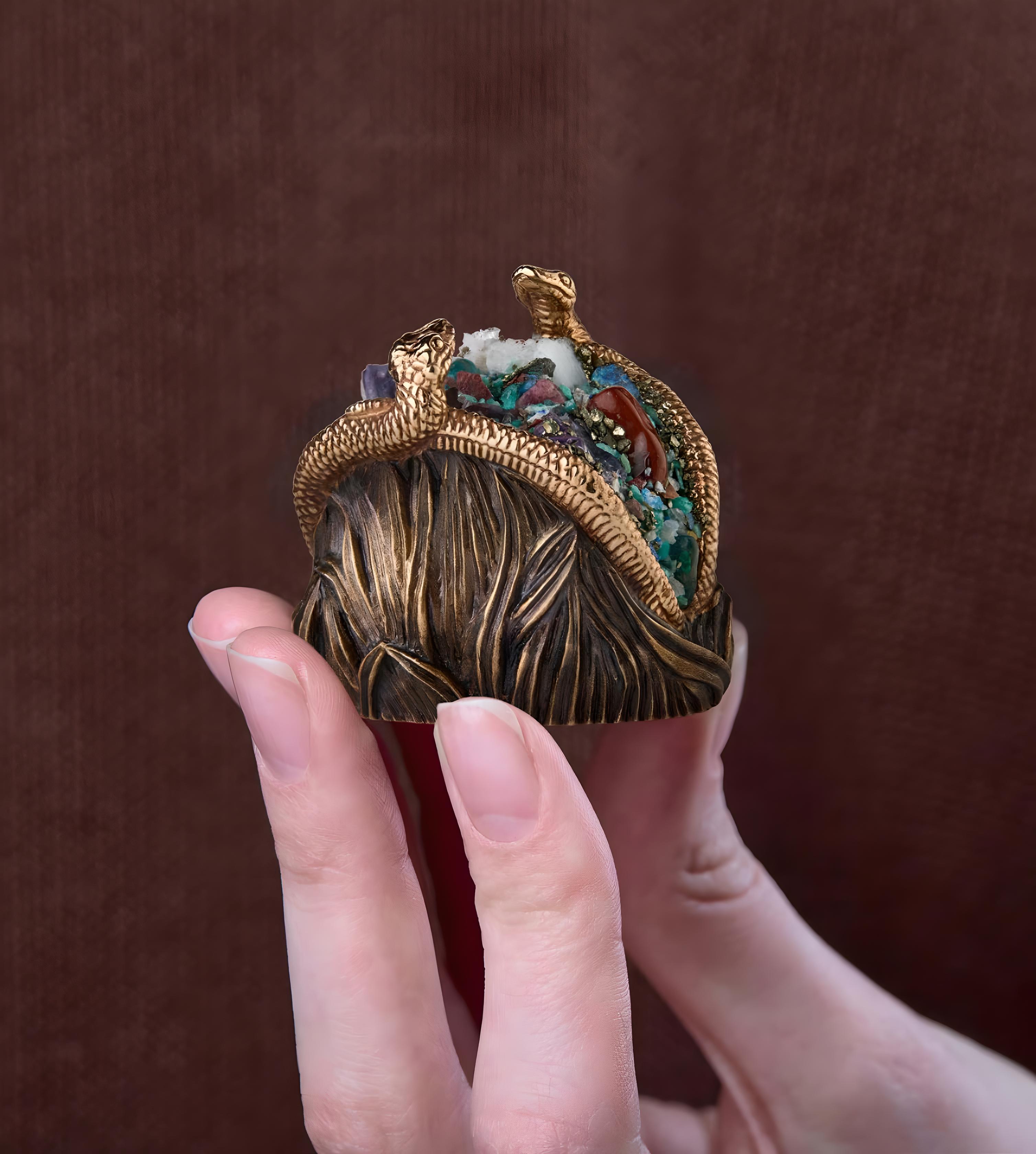 da uomo o donna Miniatura di serpente in argento placcato oro con pietre preziose di MOISEIKIN in vendita