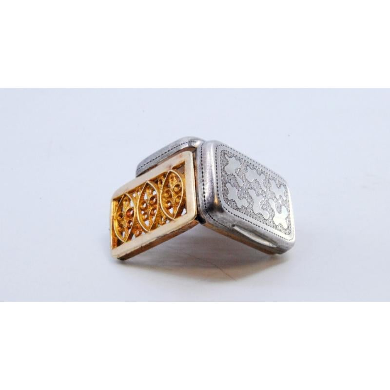 Silver-gold vinaigrette box with engraved lid, George III period im Zustand „Gut“ im Angebot in Porto, PT