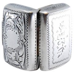 Silver-gold vinaigrette box with engraving, Victorian period