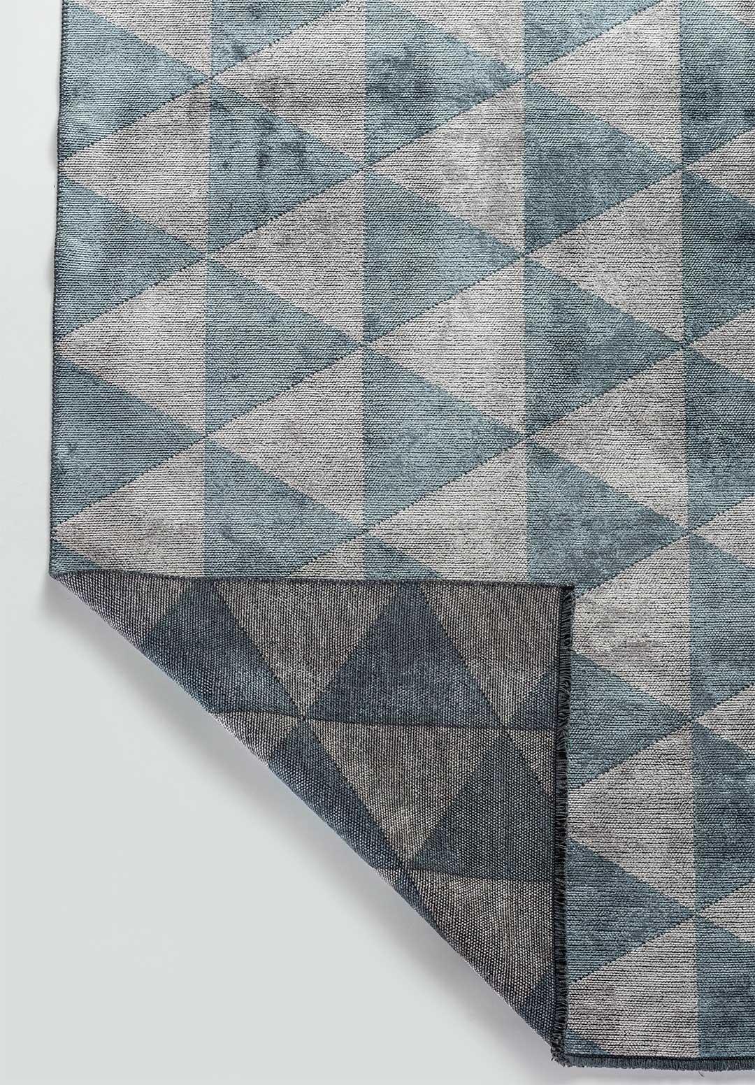 Turkish Silver Gray and Light Blue and Triangle Diamond Geometric Pattern Rug with Shine For Sale