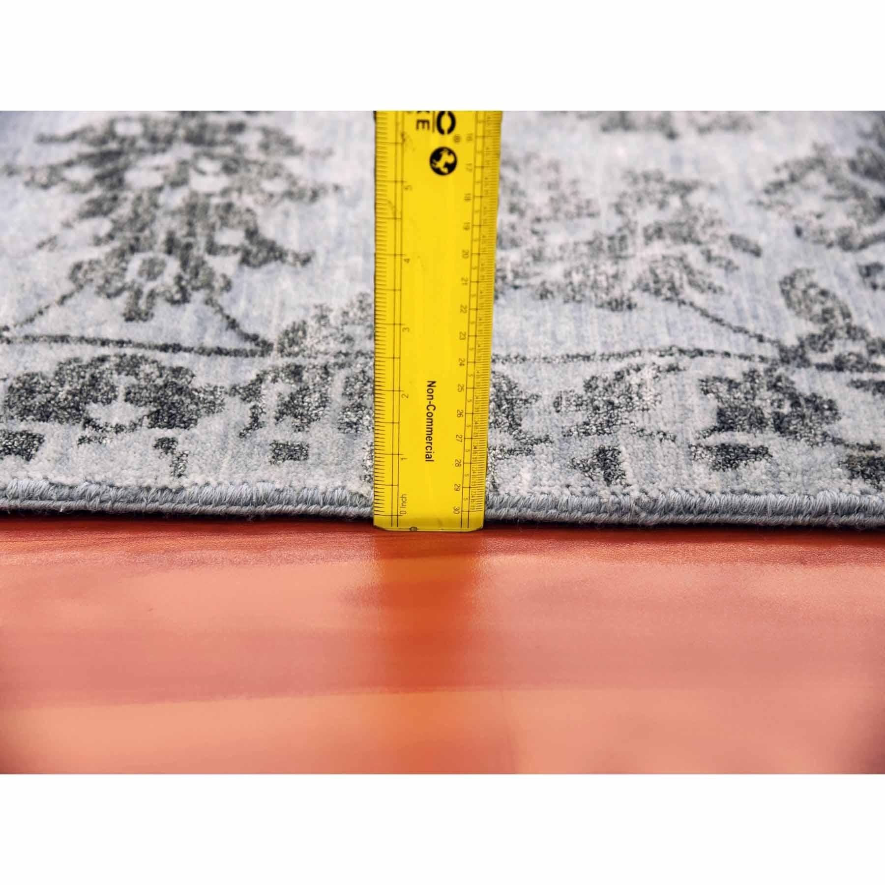 Silver Gray Tappeto Persiano Tabriz Design Rugs in Lana e Seta annodato a mano 8'10