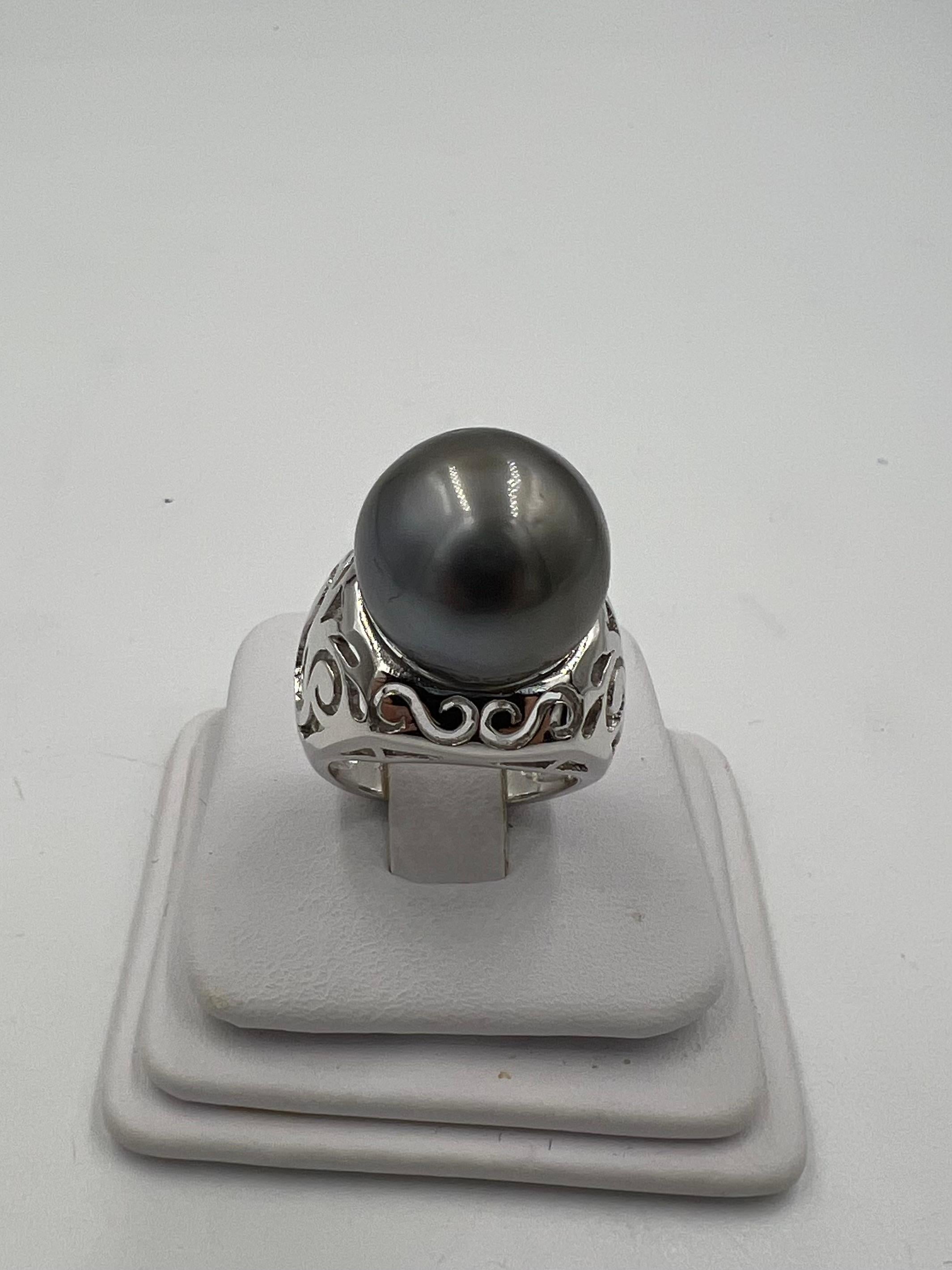 Anello con perla tahitiana grigio argento da 15,75 mm in oro bianco in vendita 4