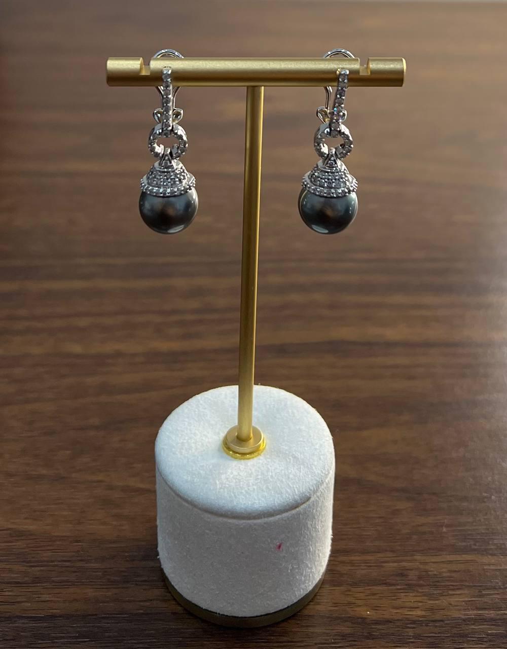 Silver Grey Black Tahitian Pearl Diamond 14K White Gold Drop Earrings For Sale 3