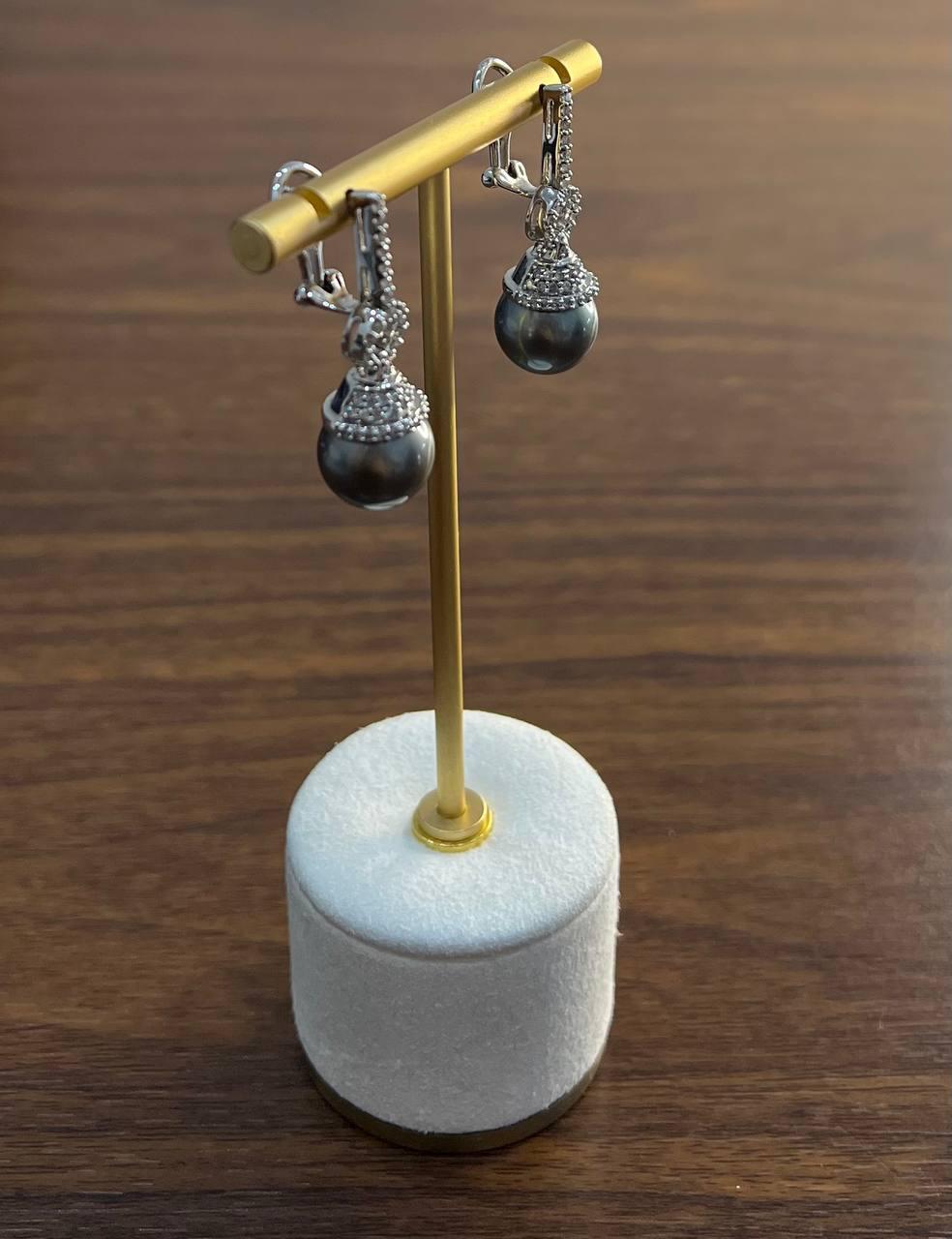 Silver Grey Black Tahitian Pearl Diamond 14K White Gold Drop Earrings For Sale 4