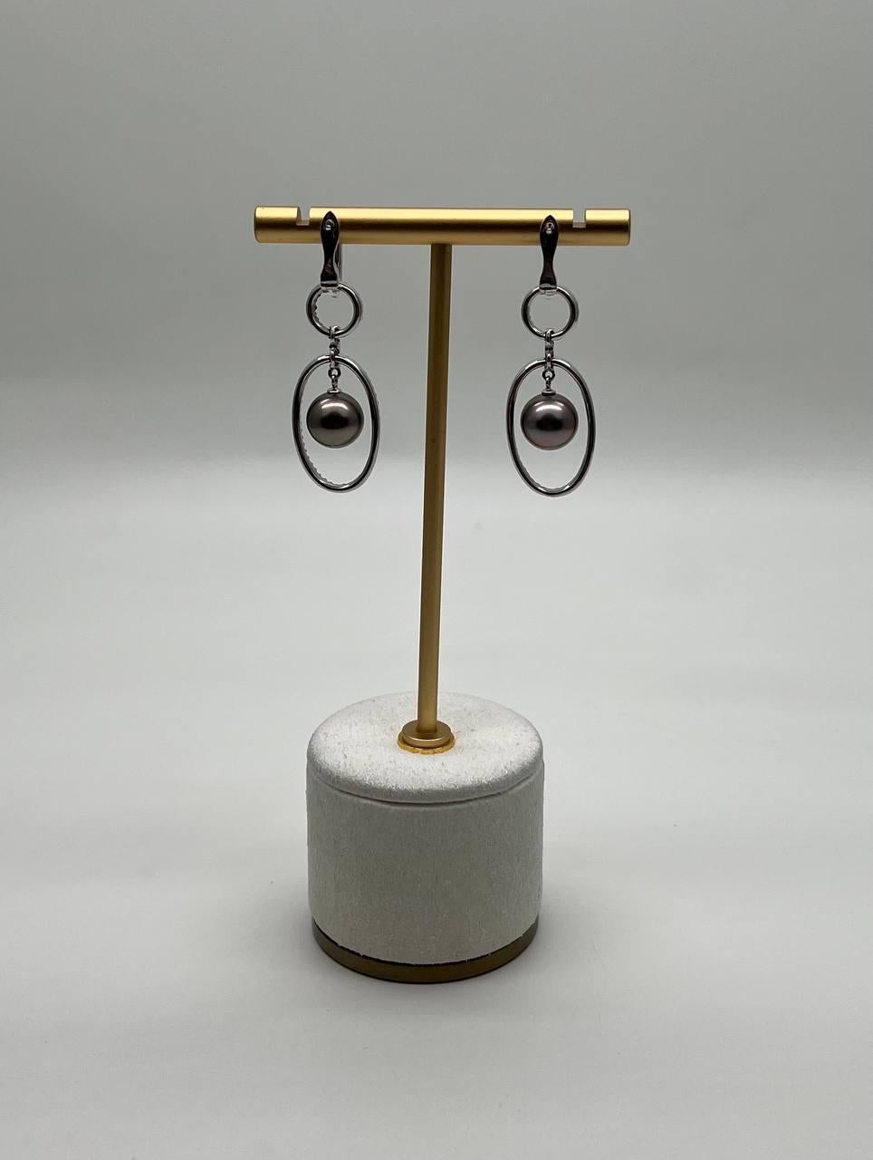 Mixed Cut Silver Grey Black Tahitian Pearl Diamonds 14K White Gold Drop Dangle Earrings For Sale