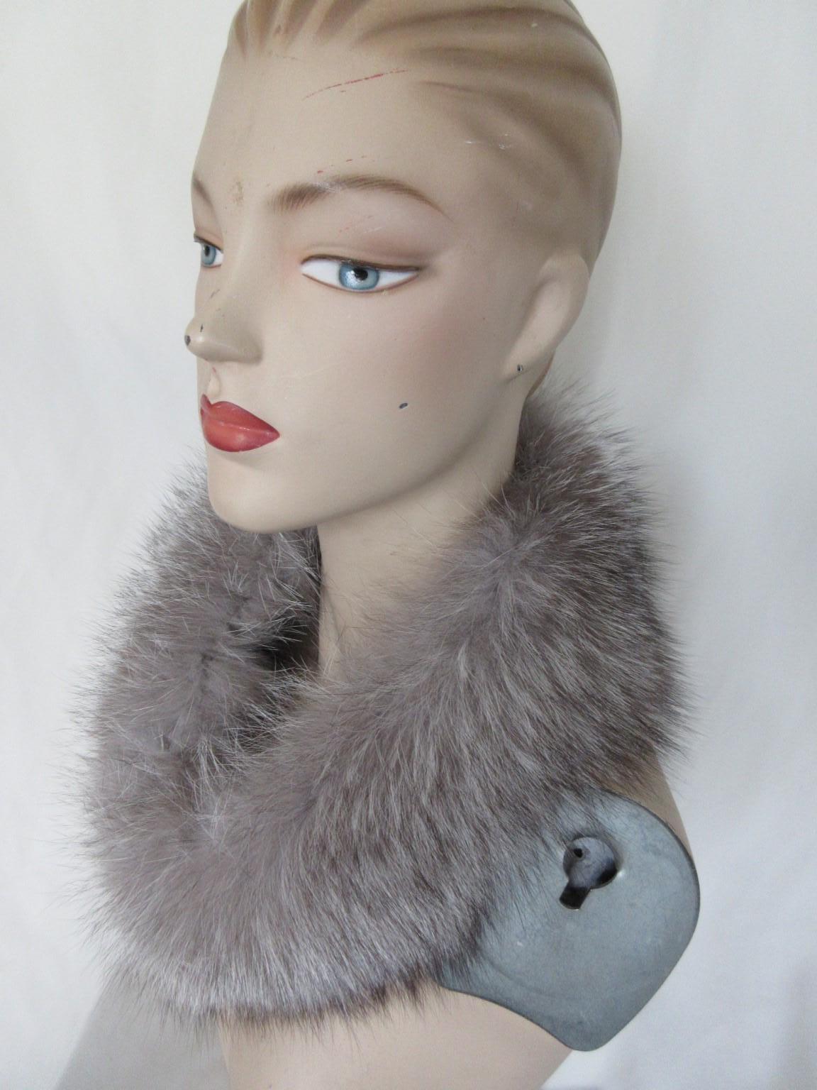 Silver Grey Fox Fur Headband For Sale 3