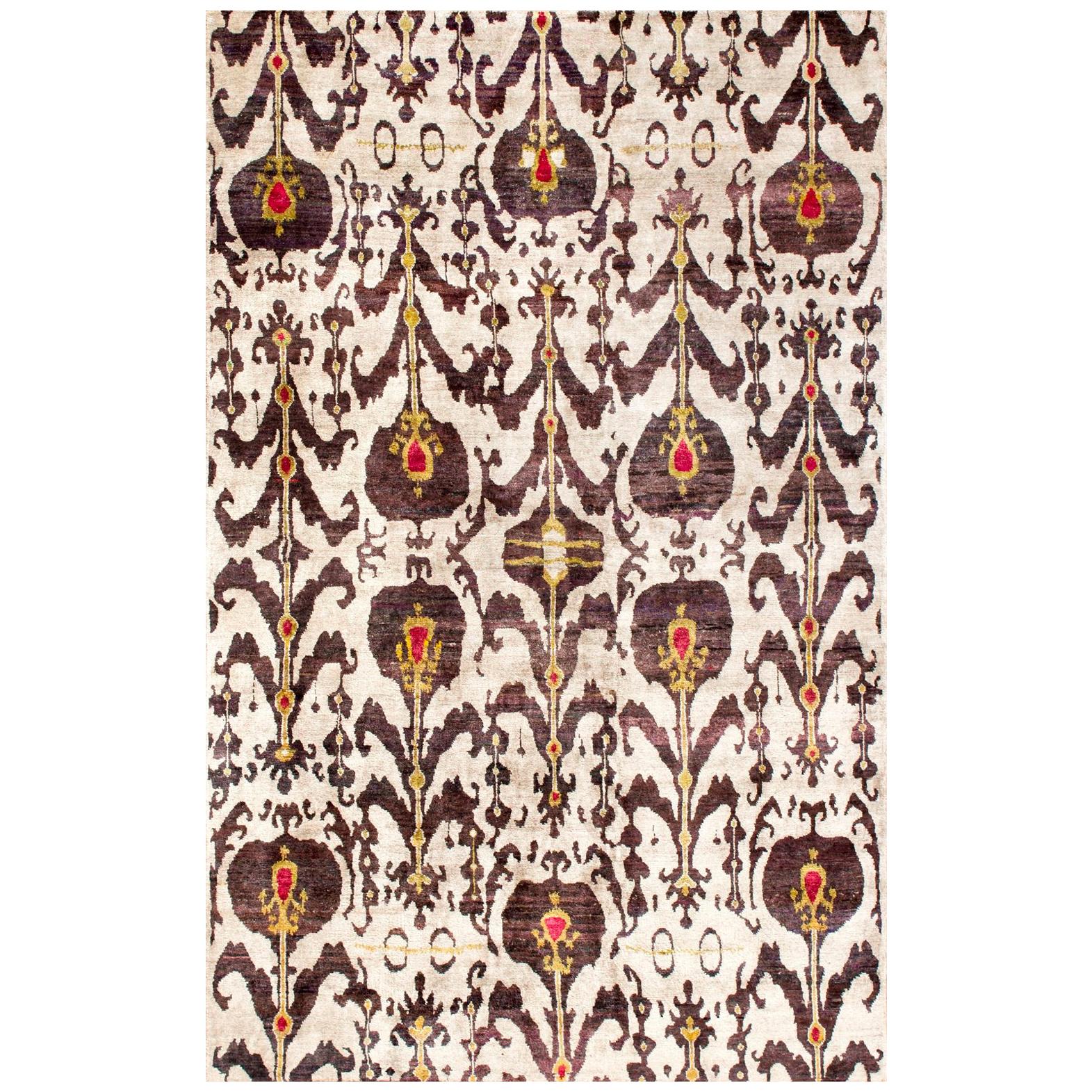 Tappeto Modernista Ikat in seta naturale grigio argento, prugna, rosso e oro, annodato a mano