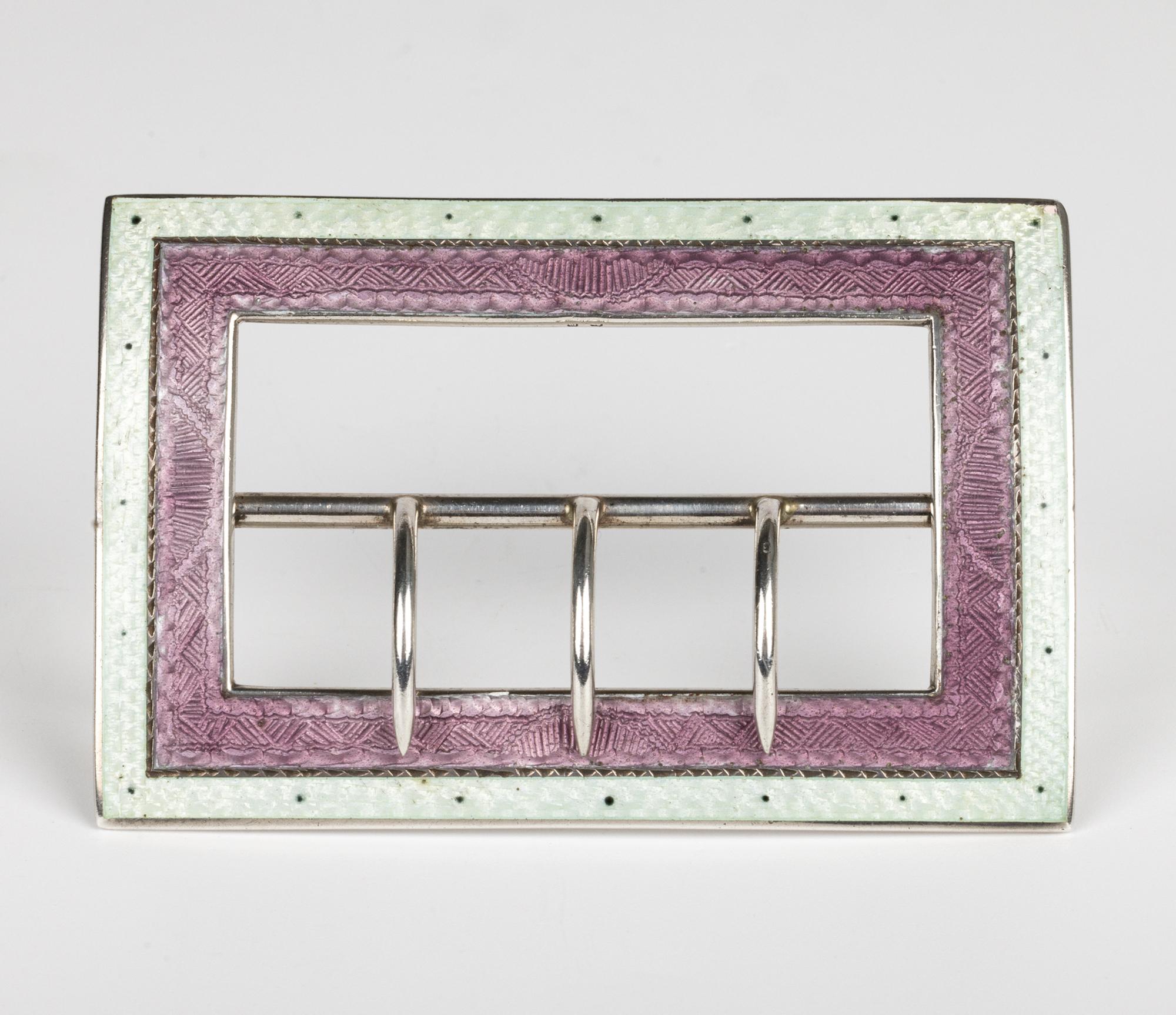 Hebilla de plata Art Nouveau con esmalte guilloché en venta 8