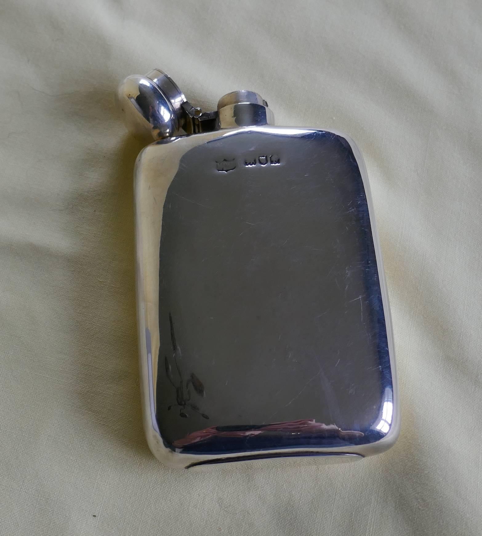 Edwardian Silver Hallmarked Hip or Pocket Flask, 1906