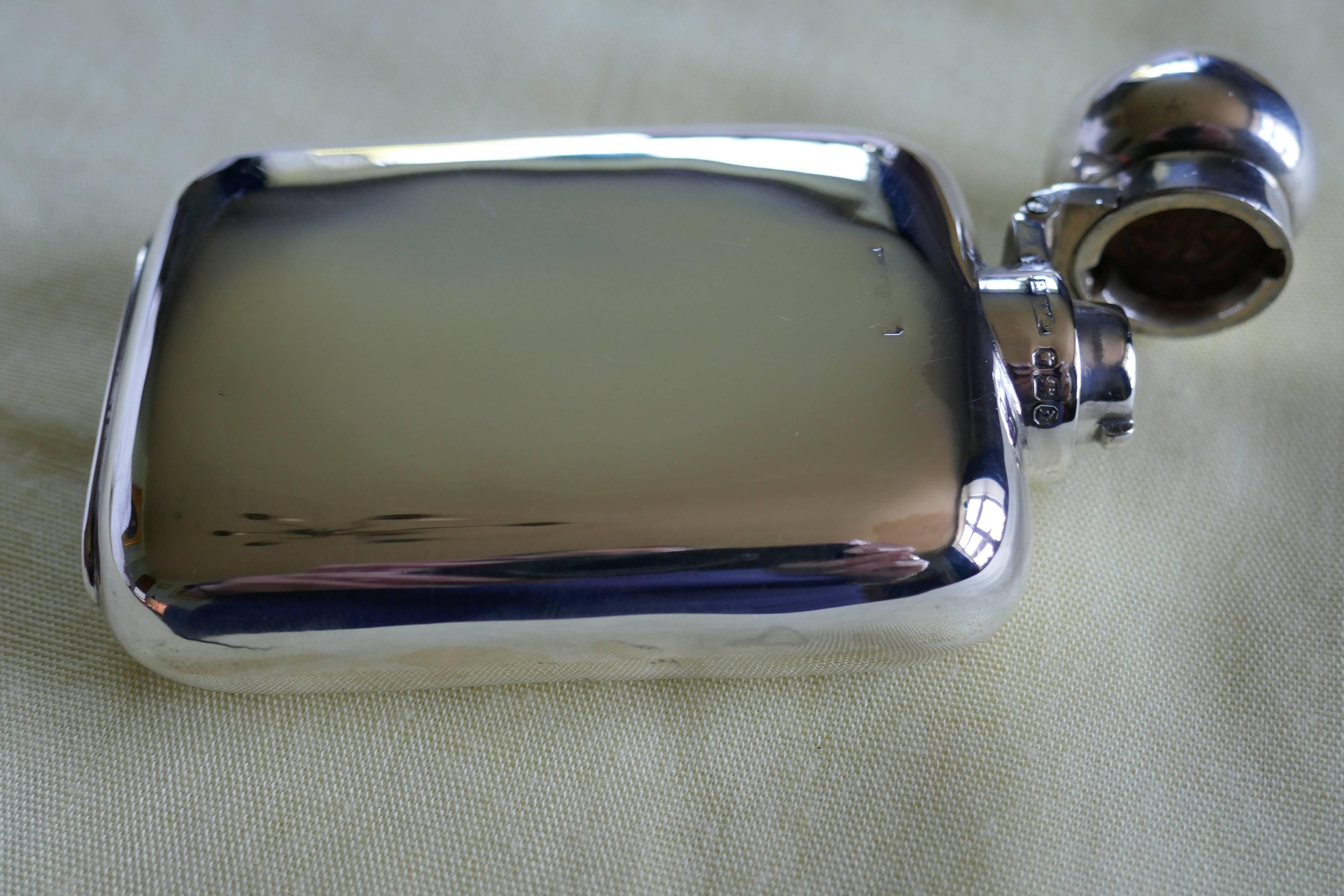 Silver hallmarked hip or pocket flask, 1896

A lovely piece the flask has a rounded shape with no sharp corners, making it ideal to keep in either a breast or hip pocket, the lid is hinged with a screw grip.

The flask is a very nice piece so