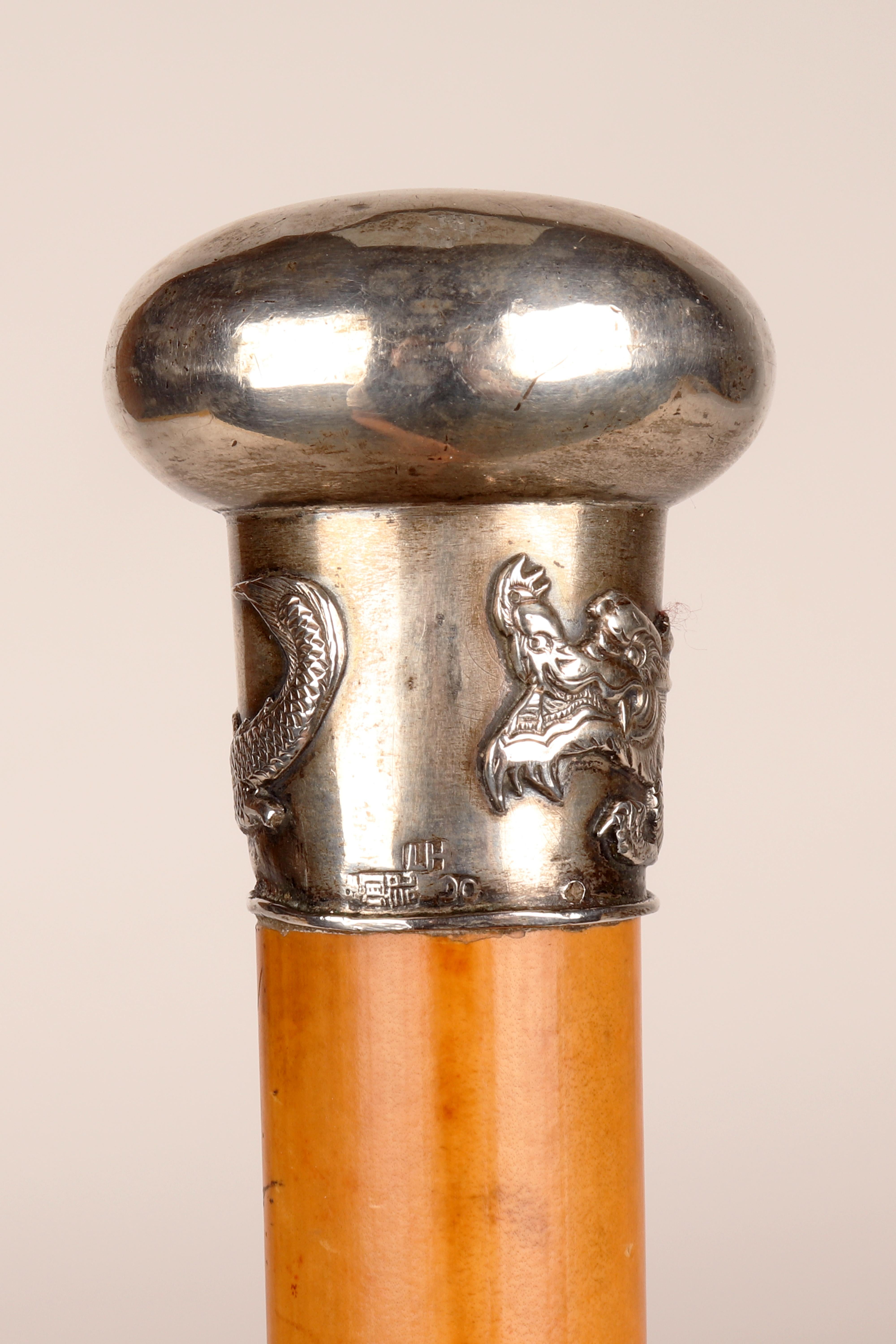 Bastone da passeggio con manico in argento, Cina per il mercato occidentale, 1890. in vendita 2