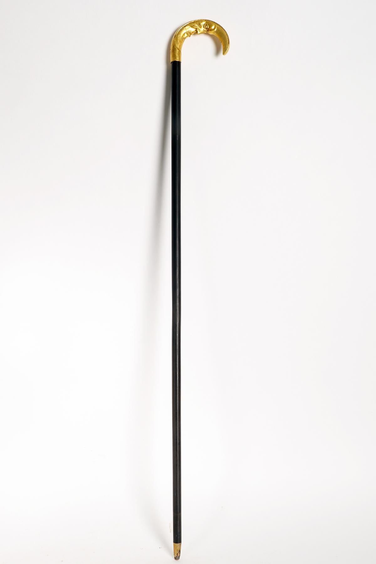 Silver handle walking stick depicting a crescent moon, France 1900. For Sale 1