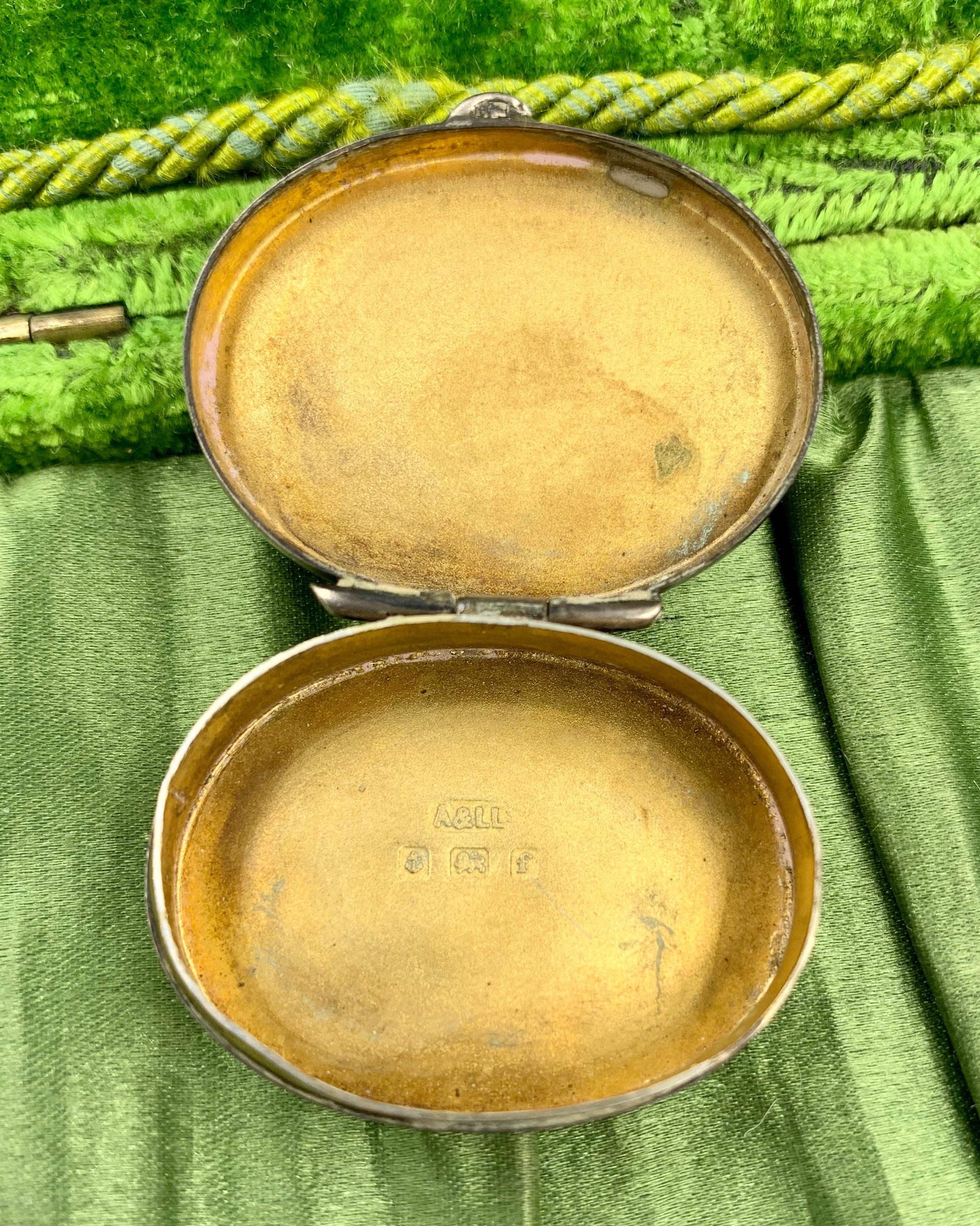 Antike edwardianische Schnupftabakdose aus Silber und Hartstein von Aide & Lovekin, 1908 Blattmotiv im Angebot 1