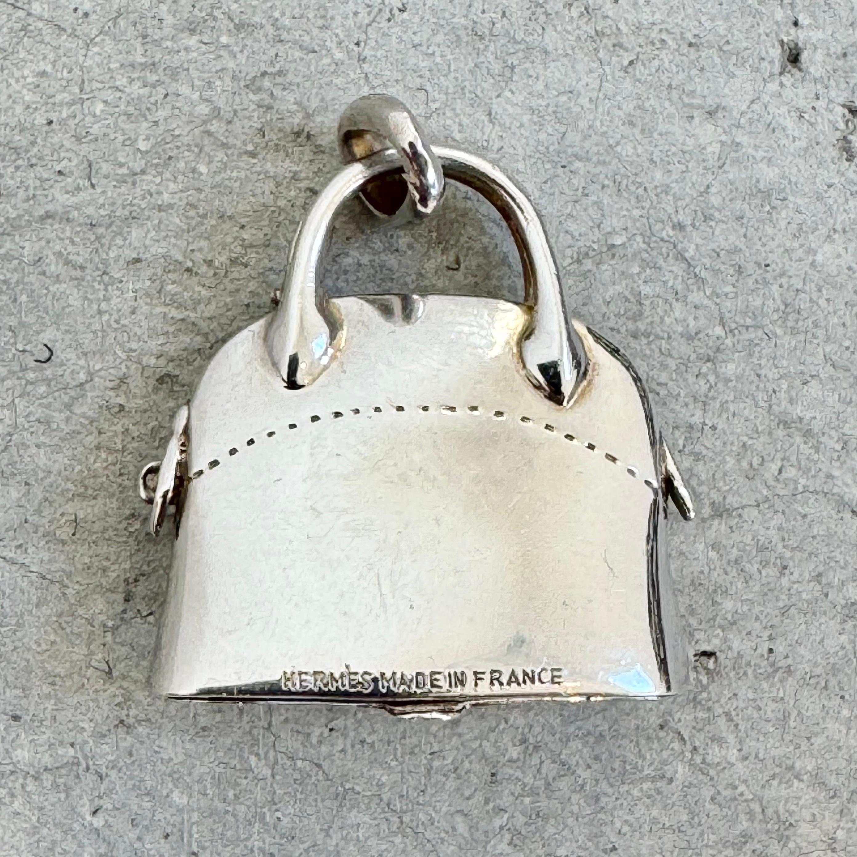Portapillole in argento con borsa Hermès, Francia, anni '50 in vendita 2