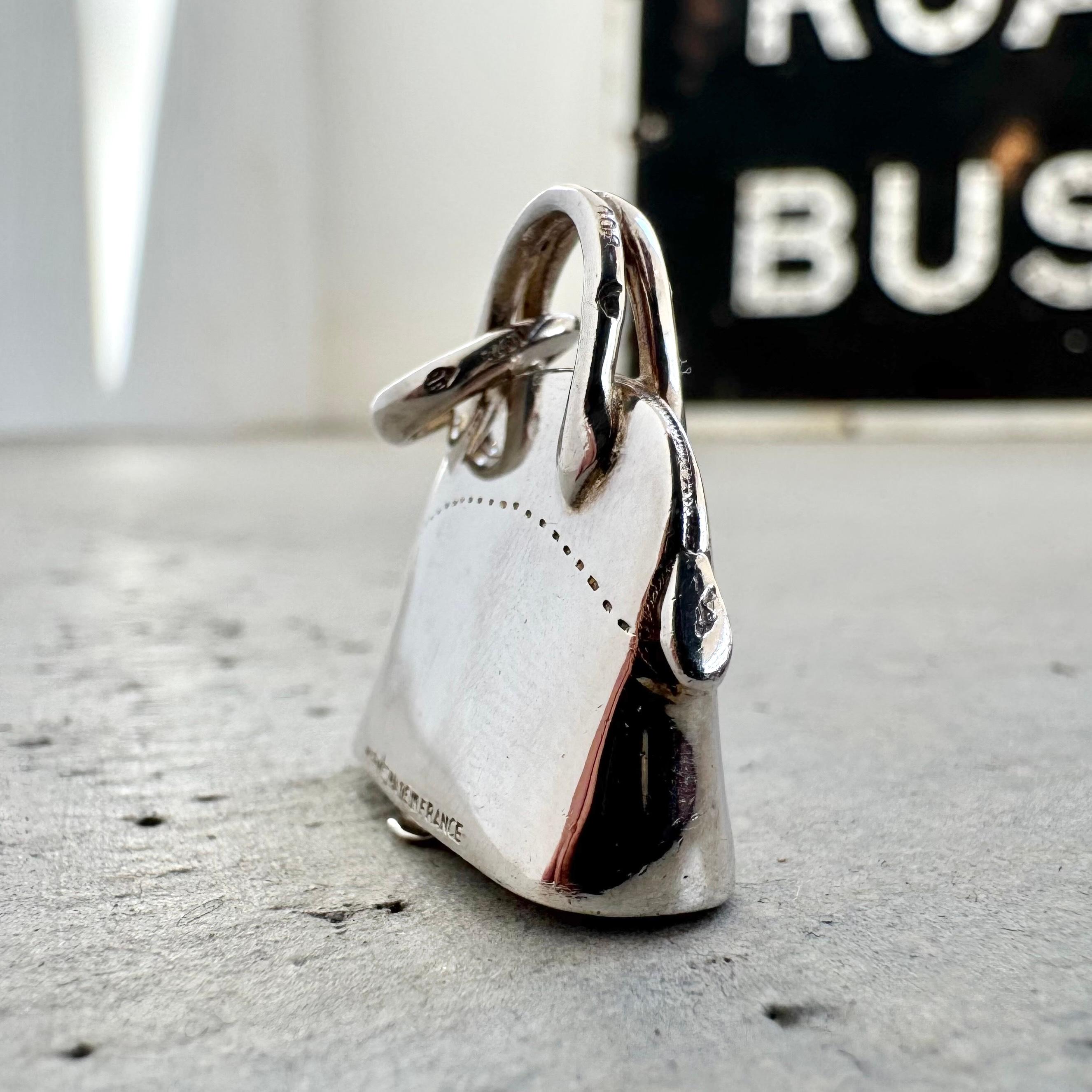 Portapillole in argento con borsa Hermès, Francia, anni '50 in vendita 3