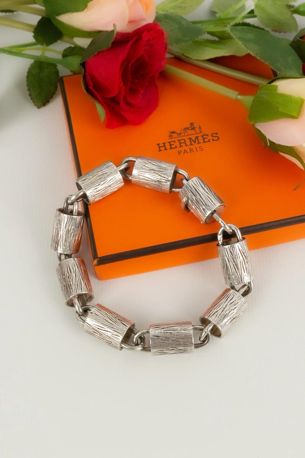Hermès - (Made in France) Rare silver bracelet. Collector's model.

Additional information:
Dimensions: 22 L cm

Condition: 
Very good condition

Seller Ref number: BRA35