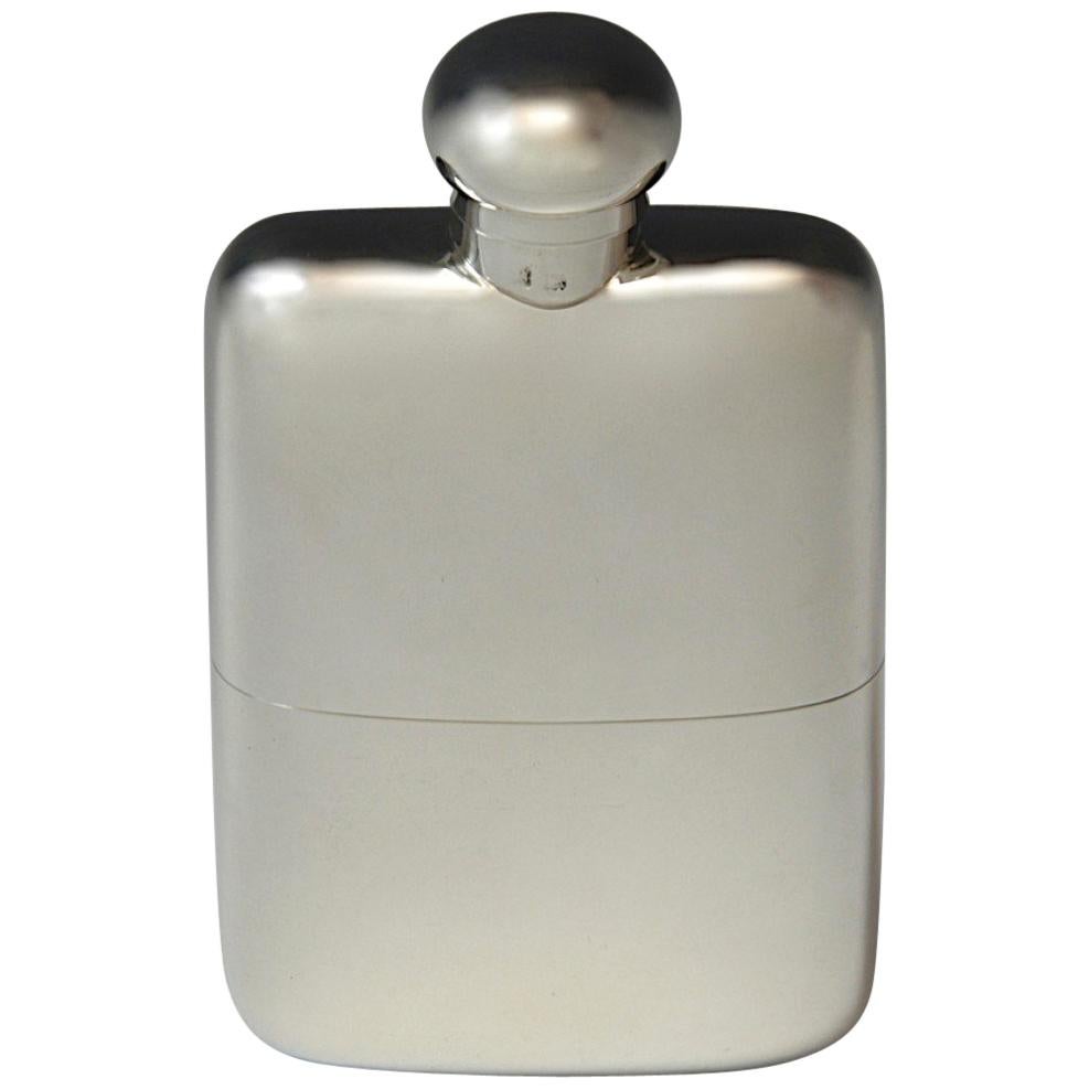 Sterling Silver Hip Flask, hallmarked 1907.