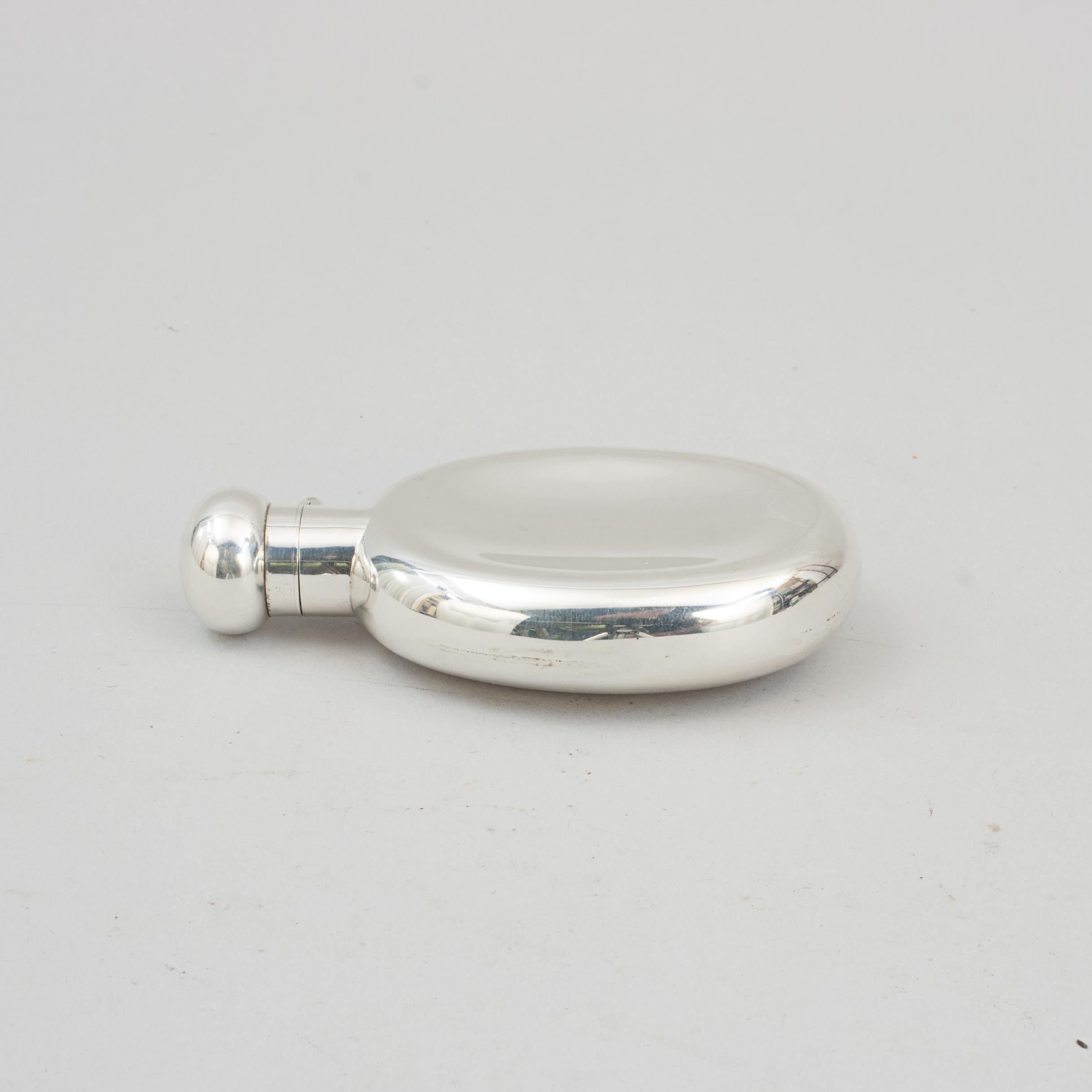 Silver Hip Flask Oval Shape, Birmingham 1910 For Sale 2