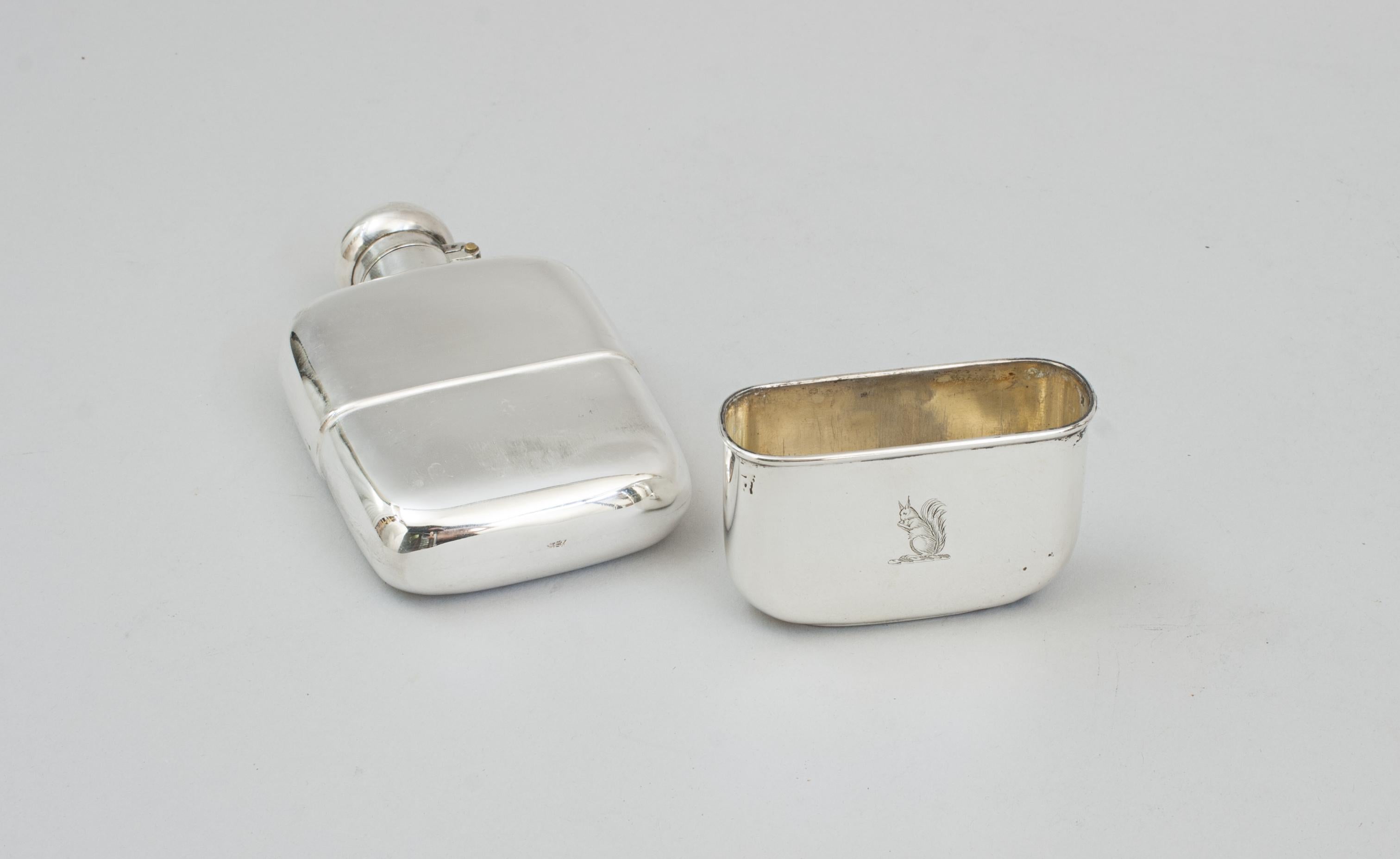 Silver Hip Flask, Sheffield 1898 For Sale 1