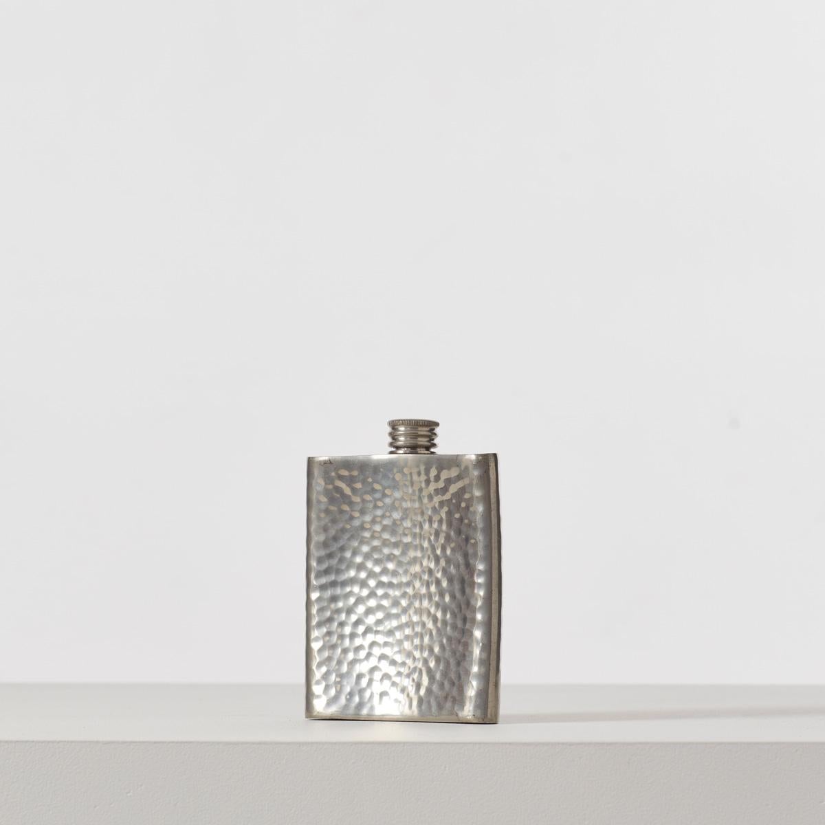 British Silver hip flask, UK, 20th century For Sale