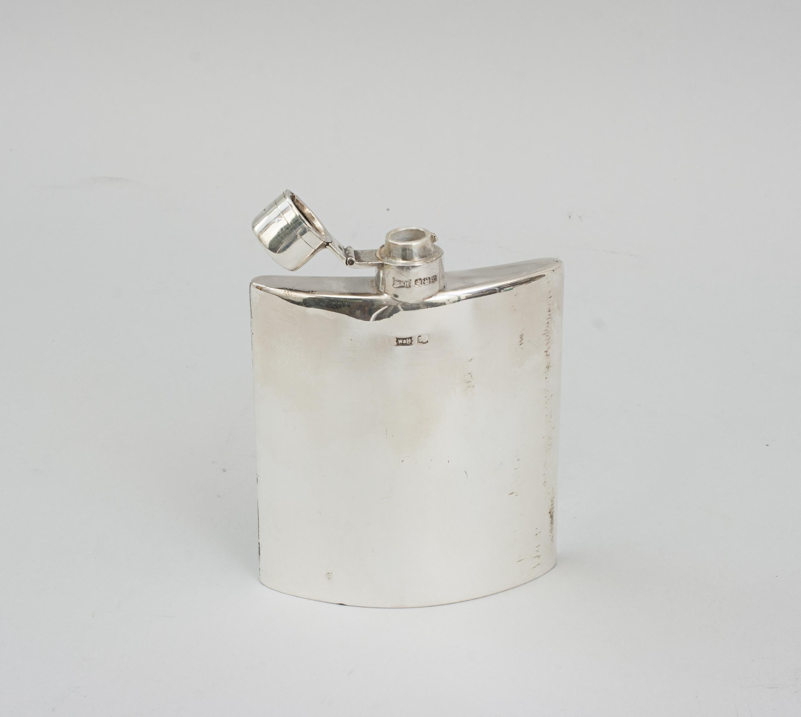 Early 20th Century Silver Hip Flask, Walker & Hall For Sale
