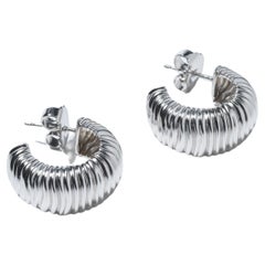 Silver Hoop Earrings by Paula Pantolin