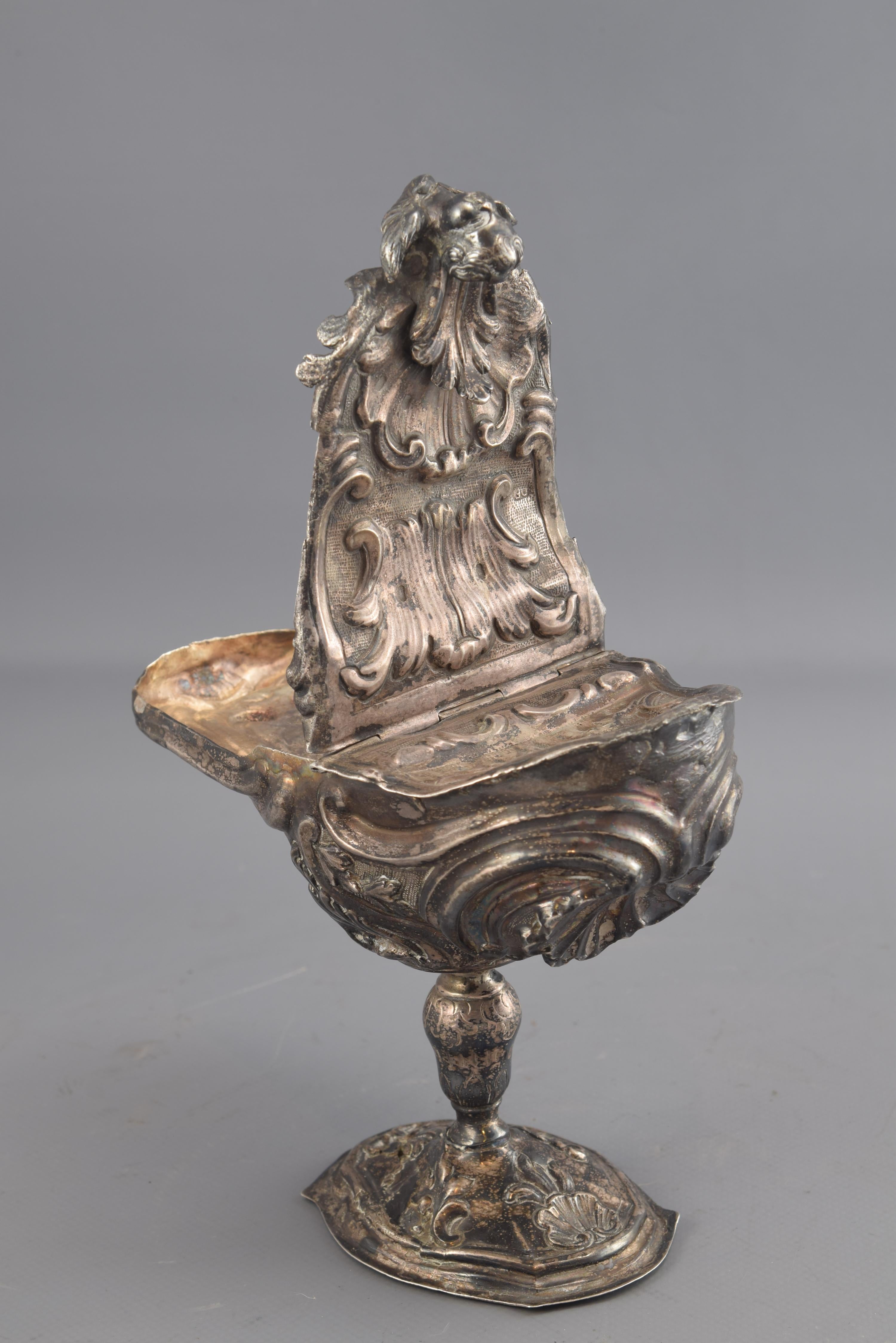 Rococo Silver Incense Boat 'naviculae', Possibly Portugal, 18th Century For Sale