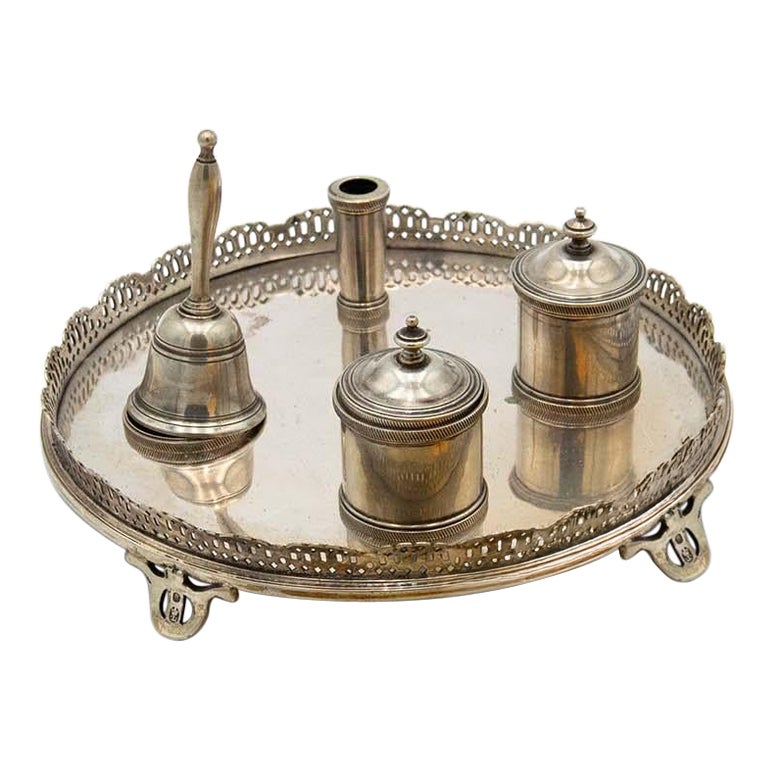 Silver inkwell with grid For Sale