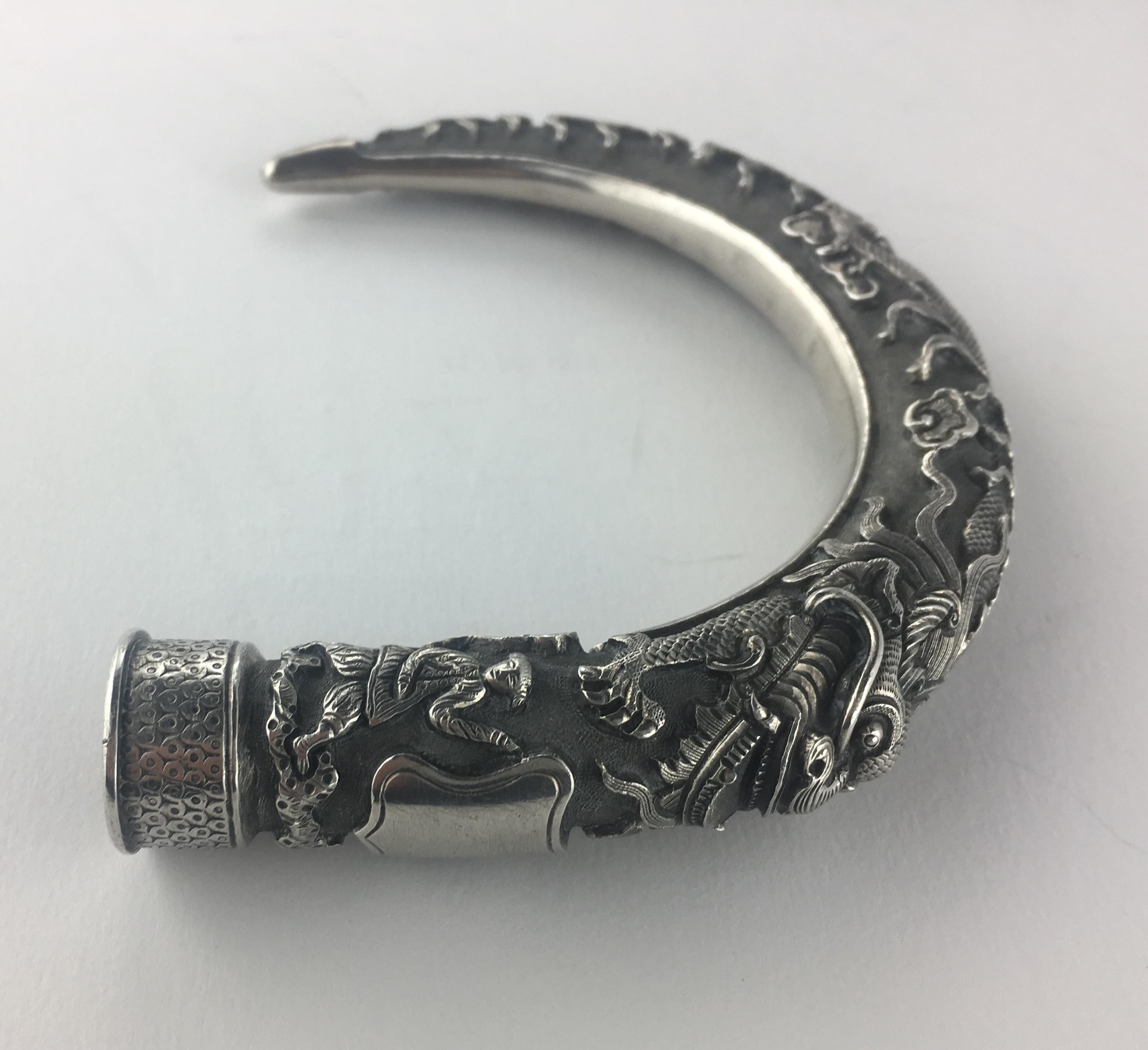 Intricately Carved Silver Cane Handle, French Chinioserie 5