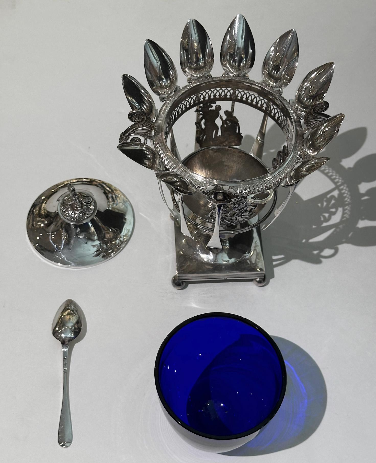 Pot à confiture en argent Poinçon de Vieillard (1818-1838), chef-d'œuvre de l'époque de la Restauration en vente 5