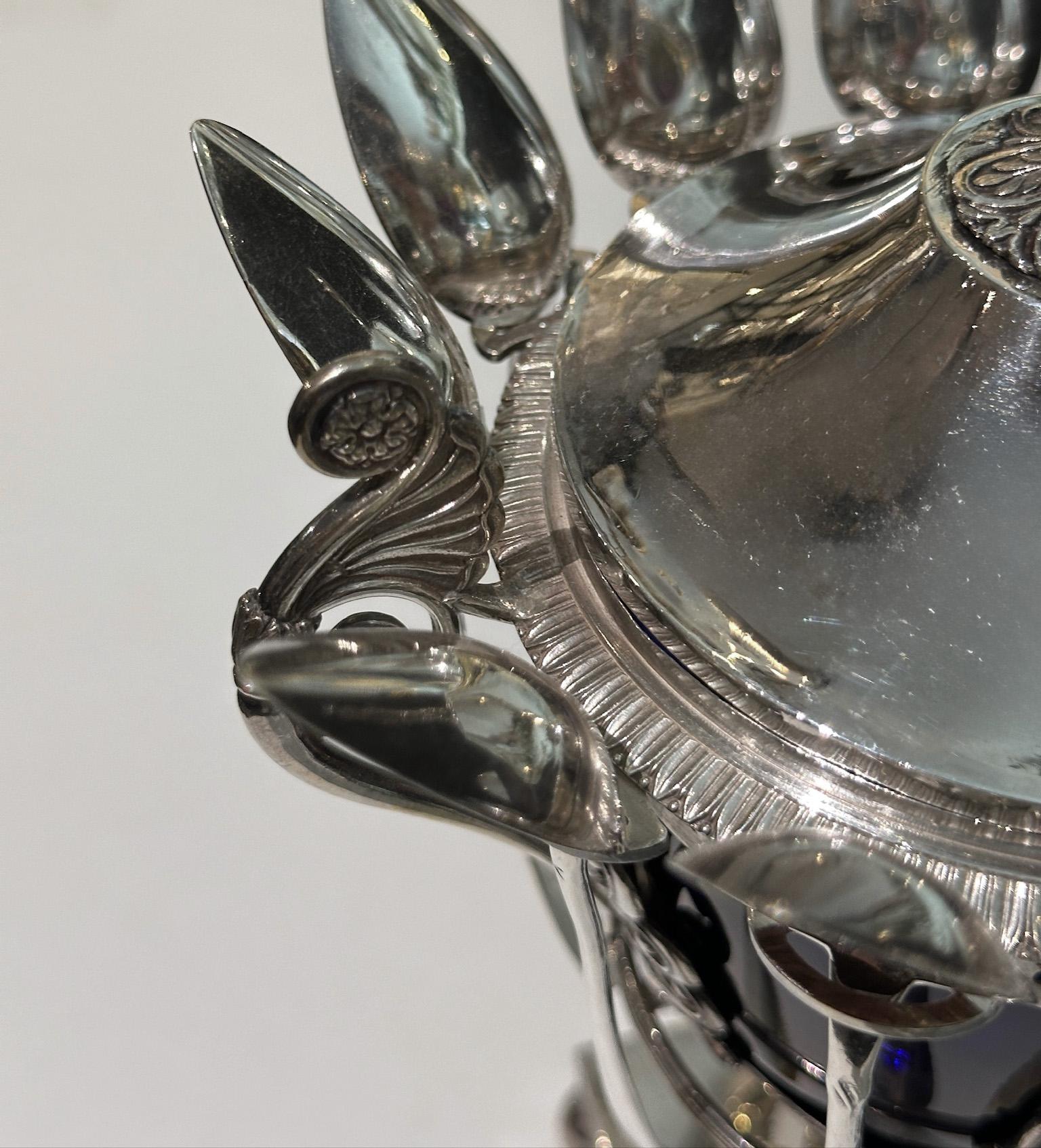 XIXe siècle Pot à confiture en argent Poinçon de Vieillard (1818-1838), chef-d'œuvre de l'époque de la Restauration en vente
