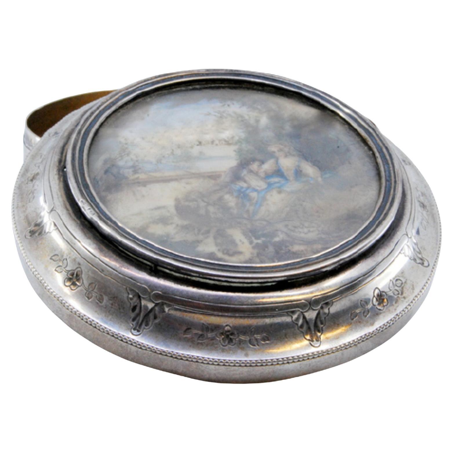 Silver jewelry box with plant motifs and friezes, gallant-scene lid