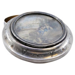 Silver jewelry box with plant motifs and friezes, gallant-scene lid