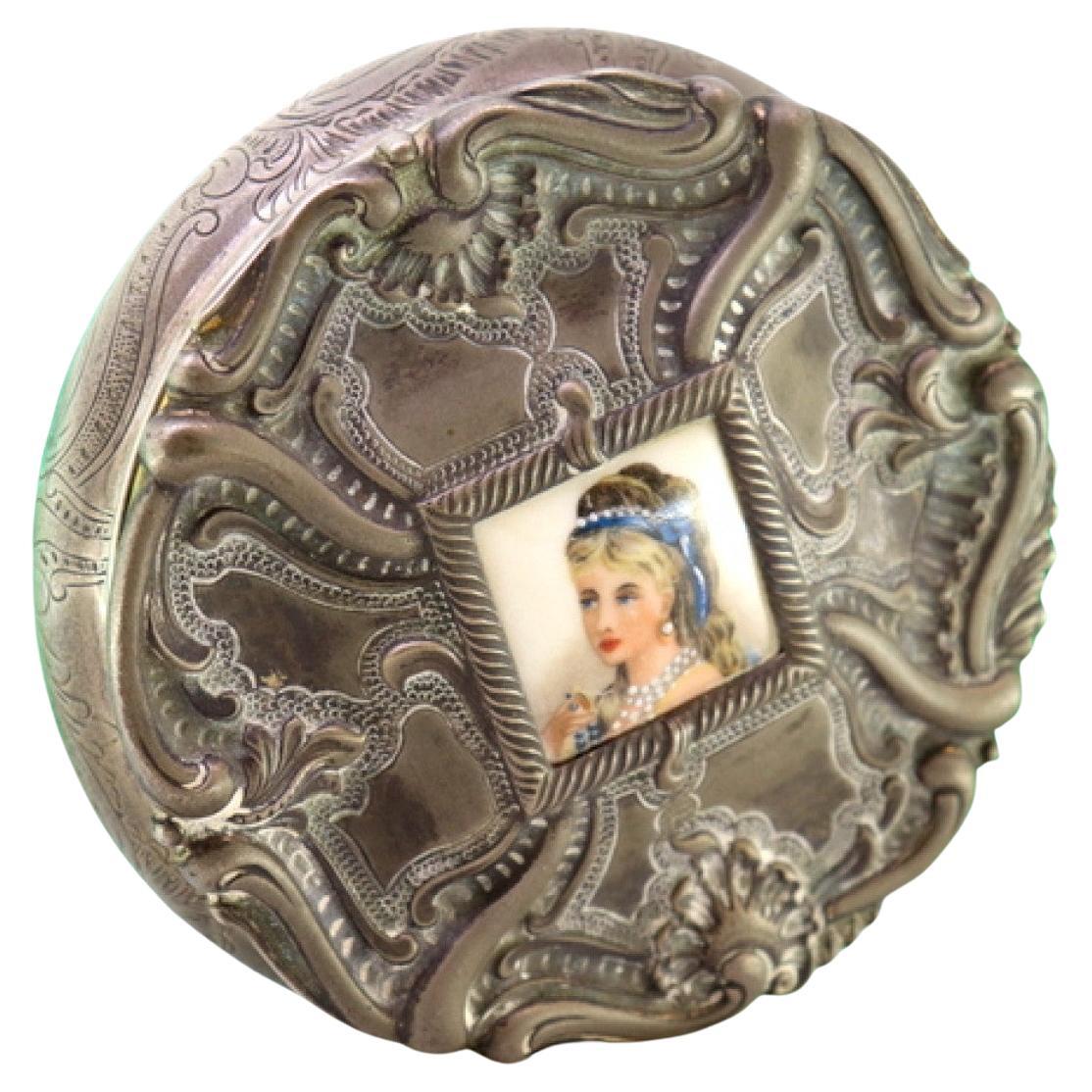 Silver jewelry box with reliefs, gold friezes and limoges lady on lid