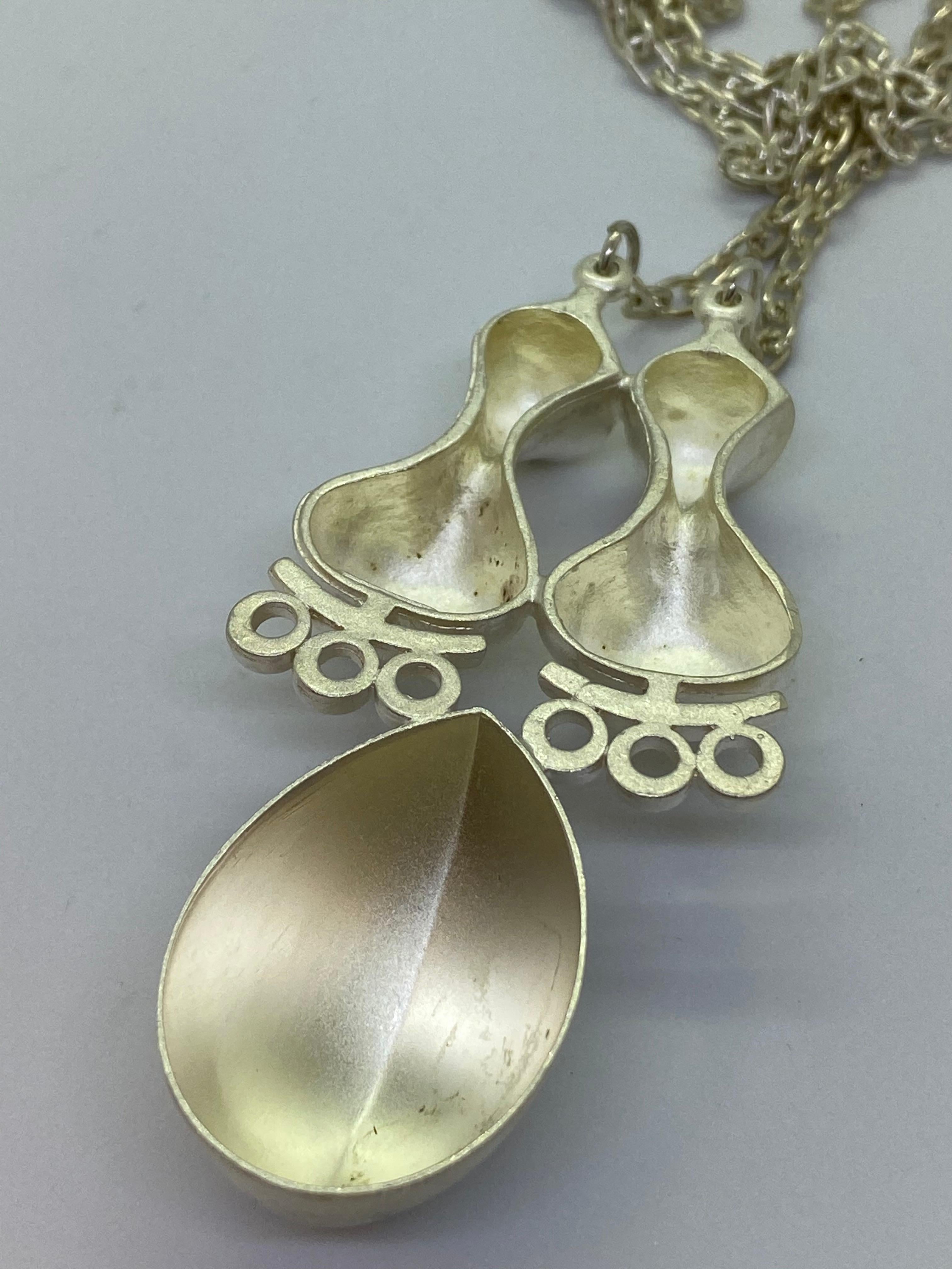 Silver Jorma Laine Turun Hopea 1973 Abstract Necklace For Sale 2