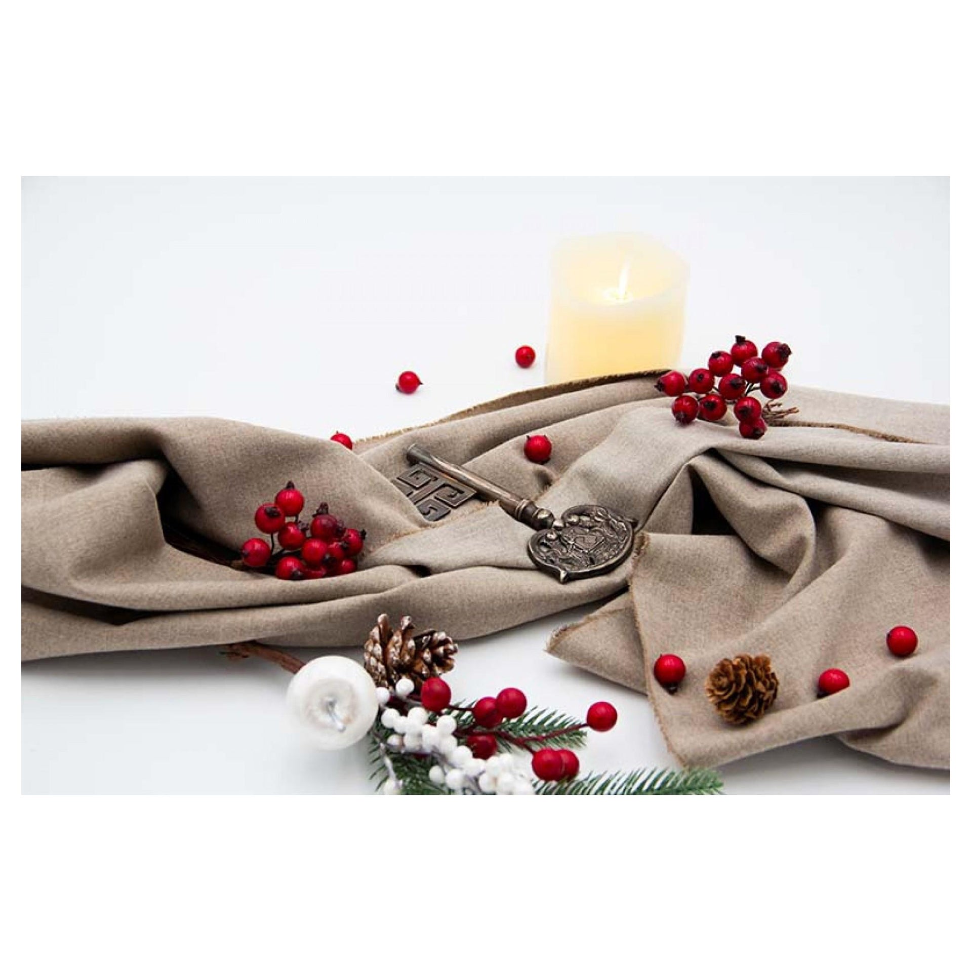 Clé en argent taillée et couronnée de symboles anglais