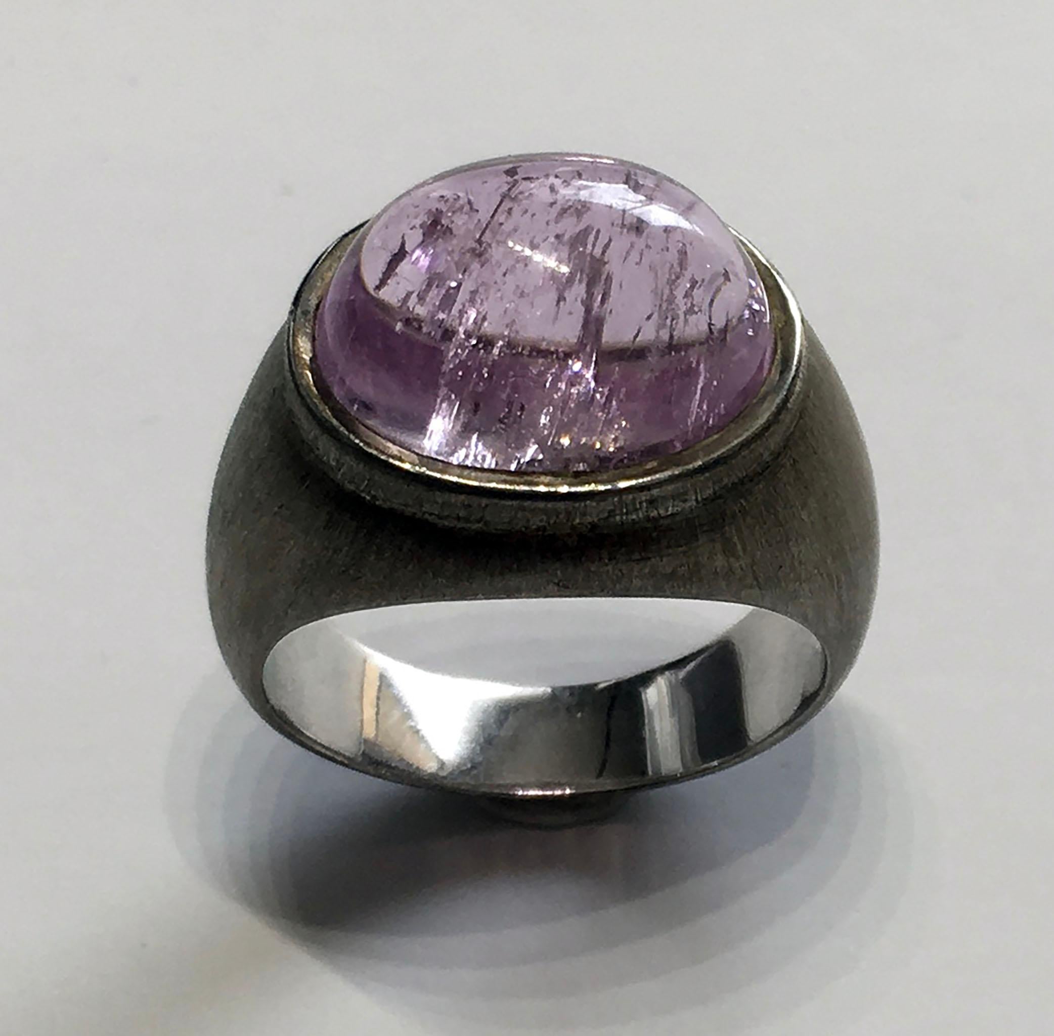 Cabochon Silver Kunzite Dome Ring For Sale