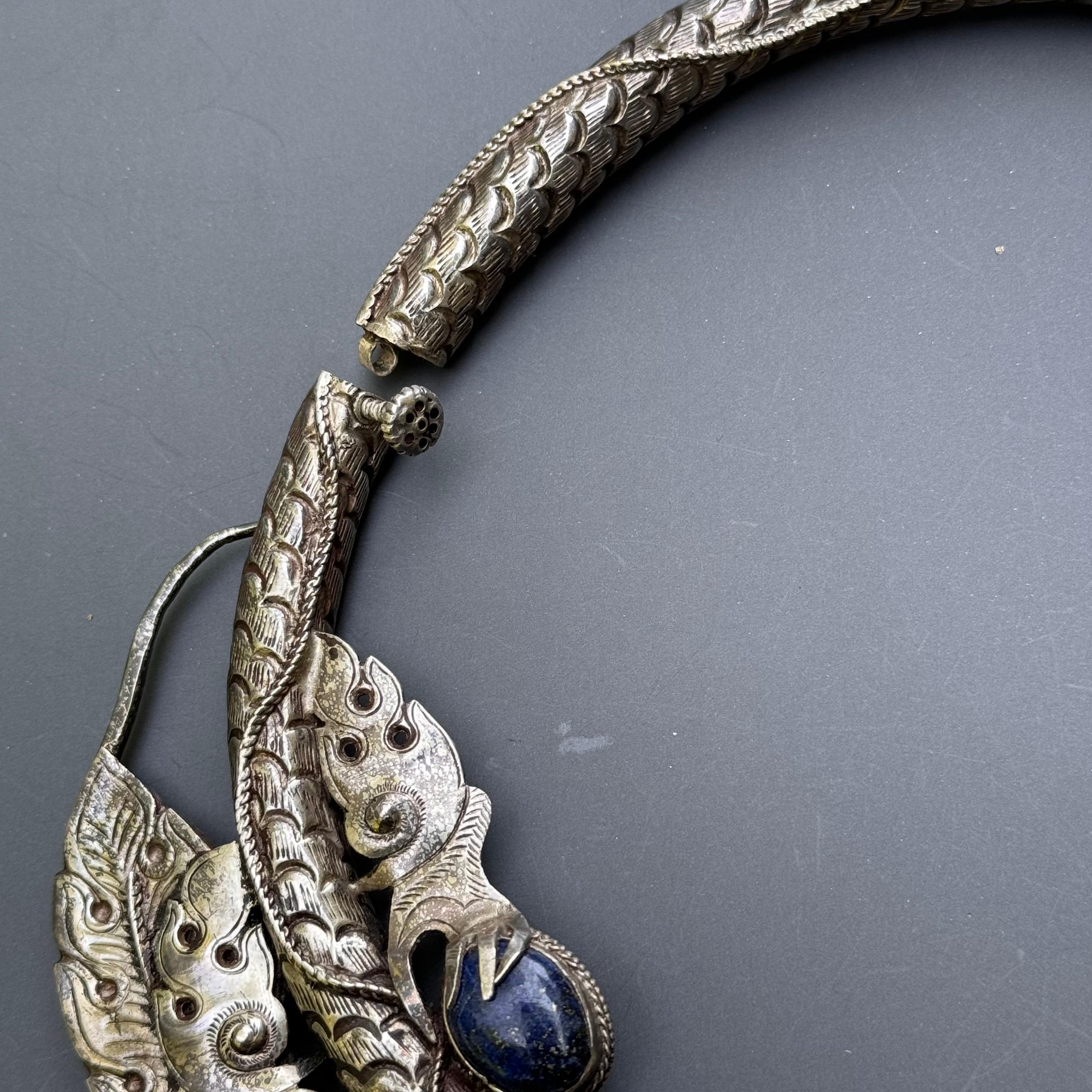 Collana in argento Lapis Dragon Torque fatta a mano in vendita 11