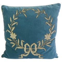 Silver Laurel Leaf Wreath Velvet Pillow