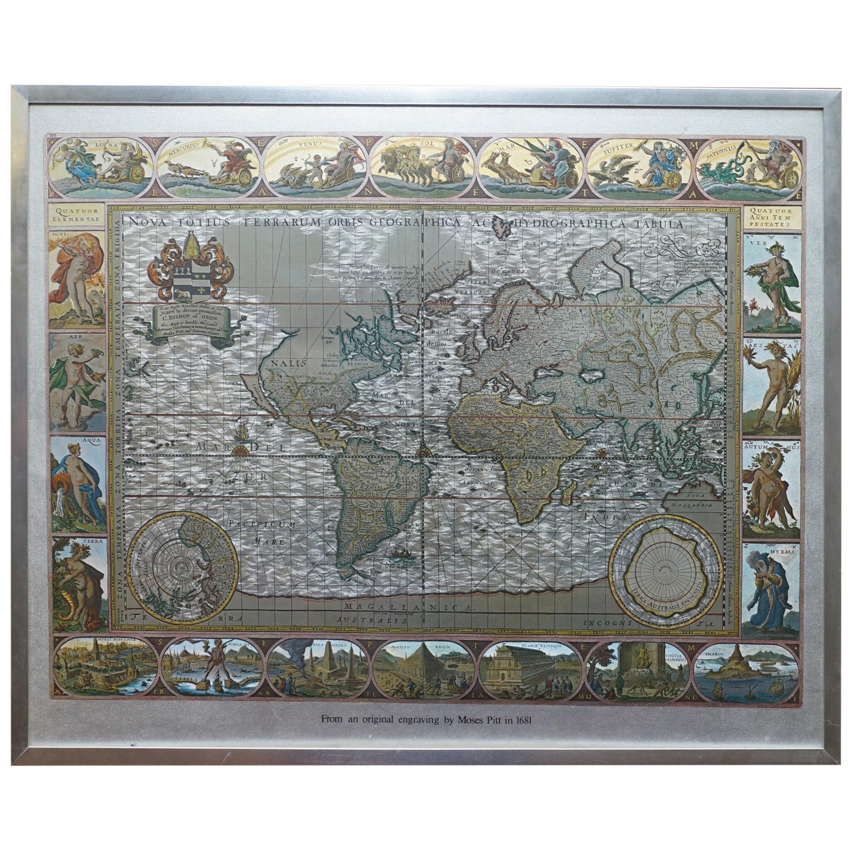 Gravure murale d'une carte du monde à feuilles d'argent basée sur l'original Moses Pitt, 1681