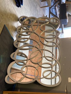 Dekorativer Spiegel aus Blattsilber in voller Länge, geschwungen "Tordu" von Christopher Guy